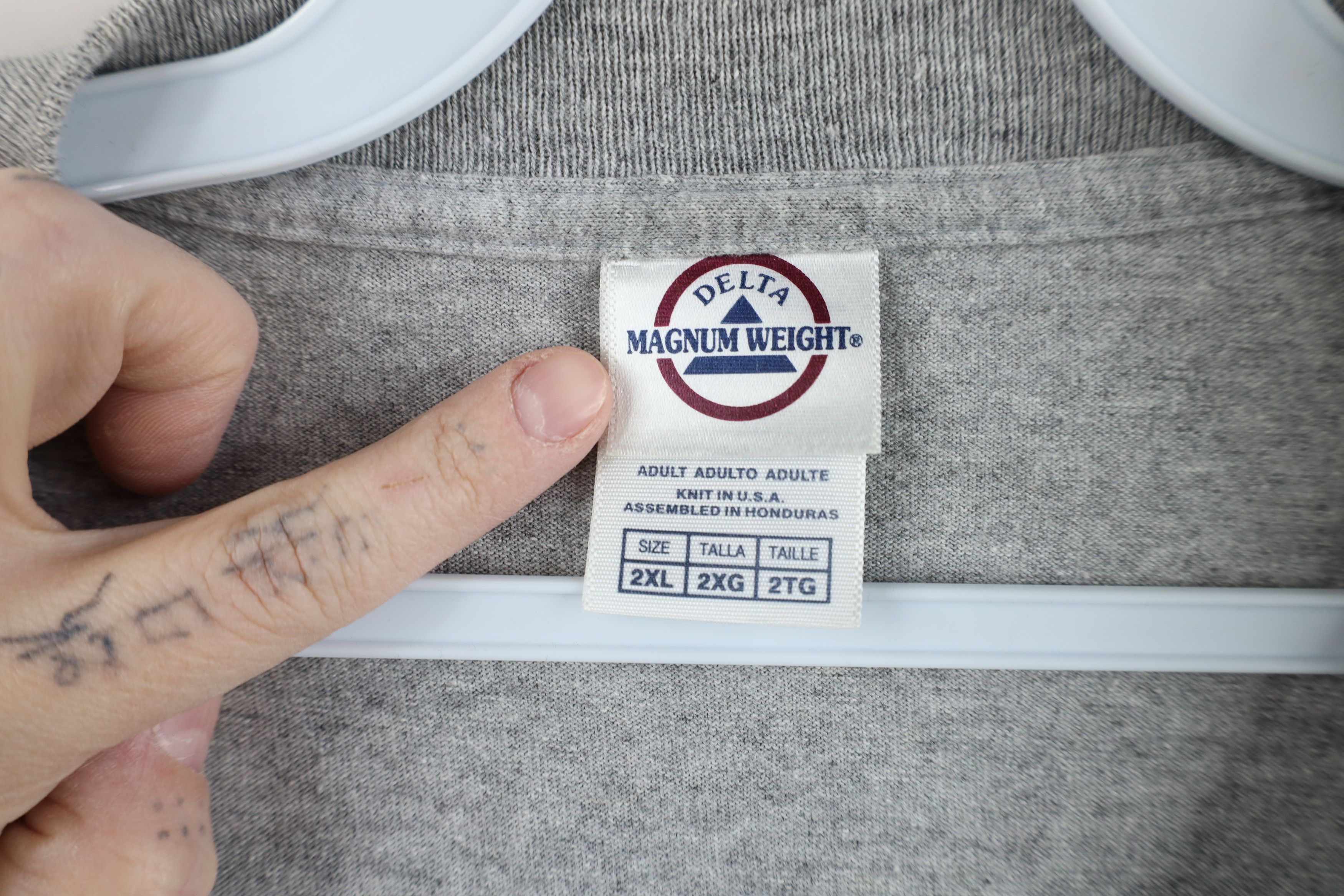 Vintage Vintage Buccaneers Football Long Sleeve T-Shirt Heather Gray Size US XXL / EU 58 / 5 - 10 Thumbnail