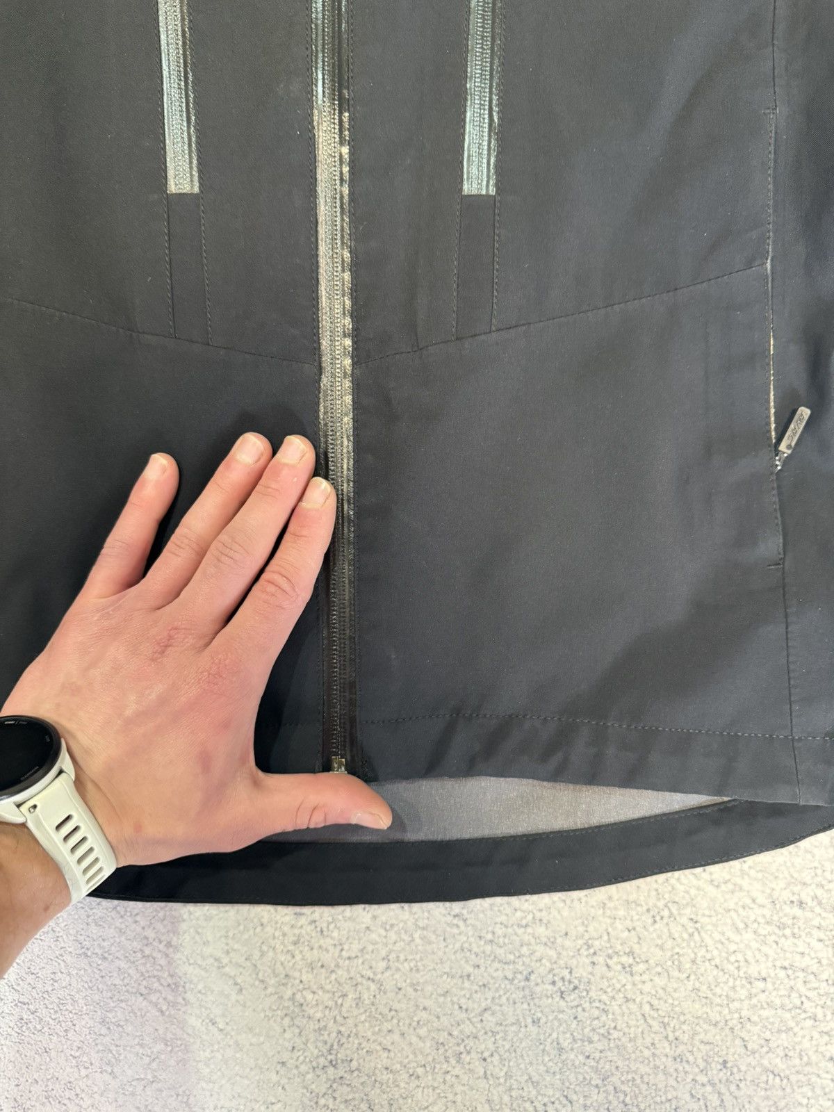 Fjallraven RevolutionRace RVRC Whisper Jacket XS Waterproof Hypershell Size XS / US 0-2 / IT 36-38 - 20 Thumbnail