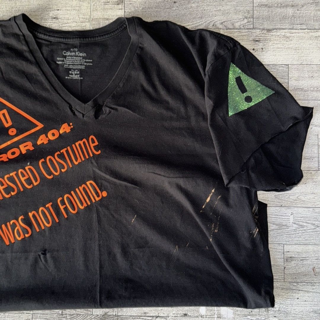 Calvin Klein ERROR, Costume Not Found, Neon, Distressed, Halloween Tee Size US XL / EU 56 / 4 - 9 Thumbnail