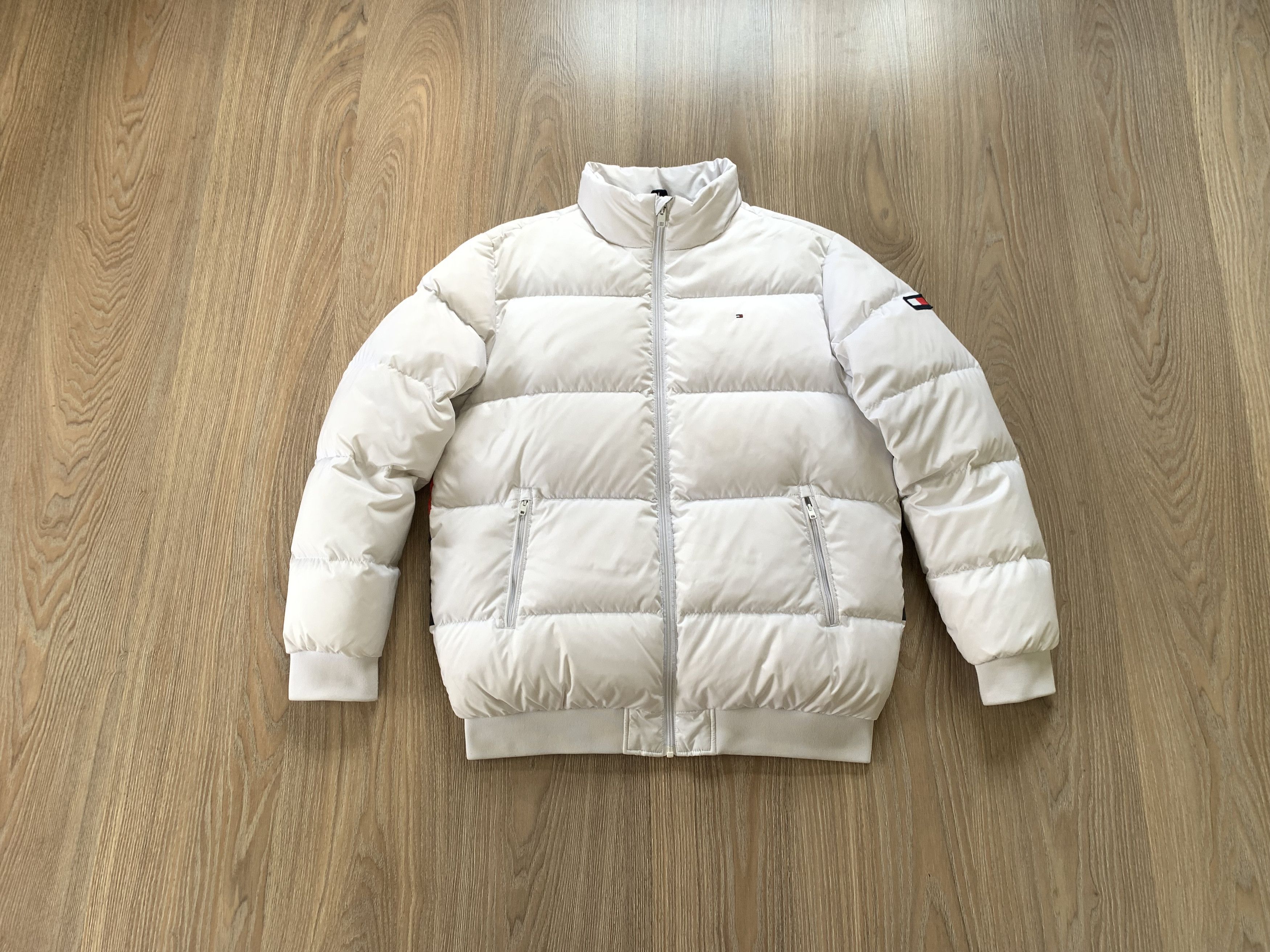 Tommy Hilfiger Tommy Hilfiger White Down Jacket Size US M / EU 48-50 / 2 - 1 Thumbnail