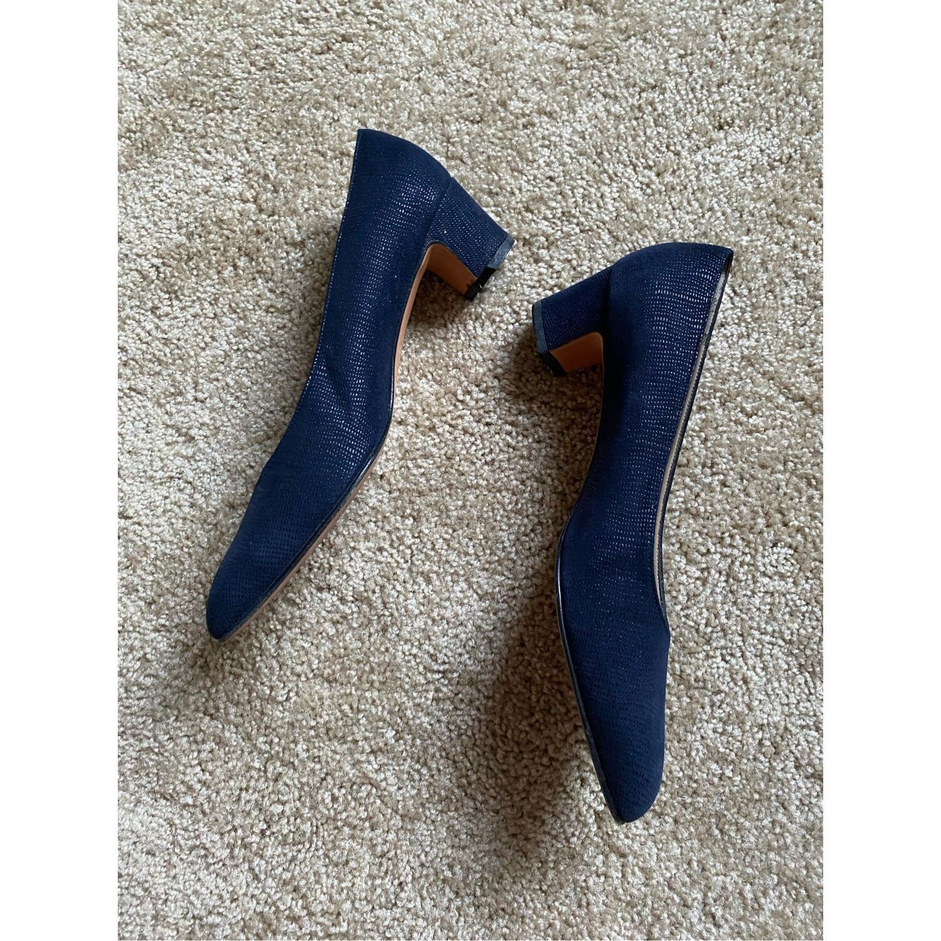 Salvatore Ferragamo Salvatore Ferragamo Vintage Navy Blue Pumps, Block Heels, Size 8.5 Size US 8.5 / IT 38.5 - 9 Thumbnail