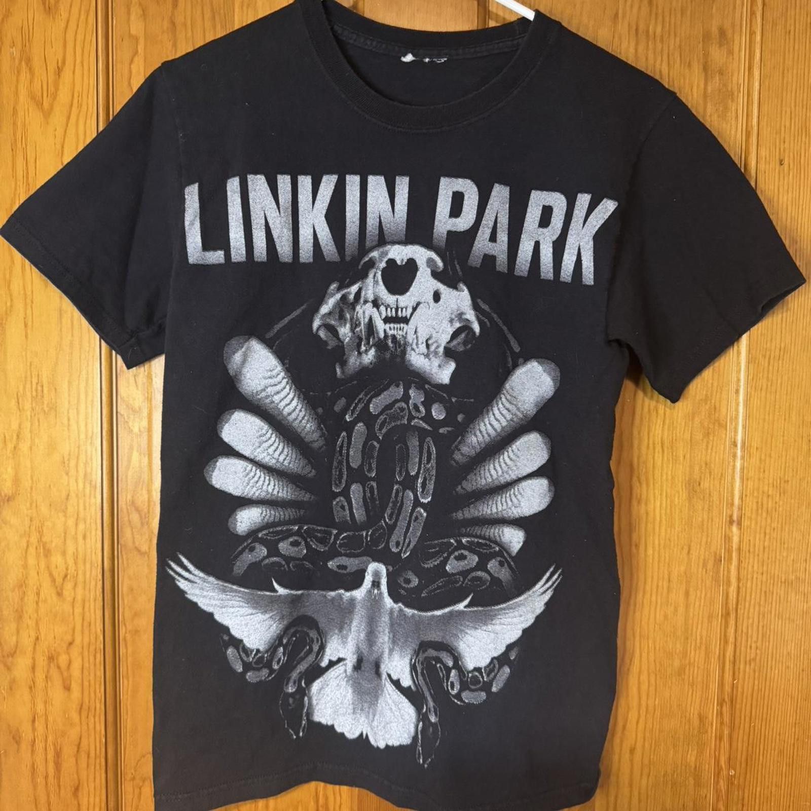 Other Black Linkin Park band tee Size US M / EU 48-50 / 2 - 1 Thumbnail