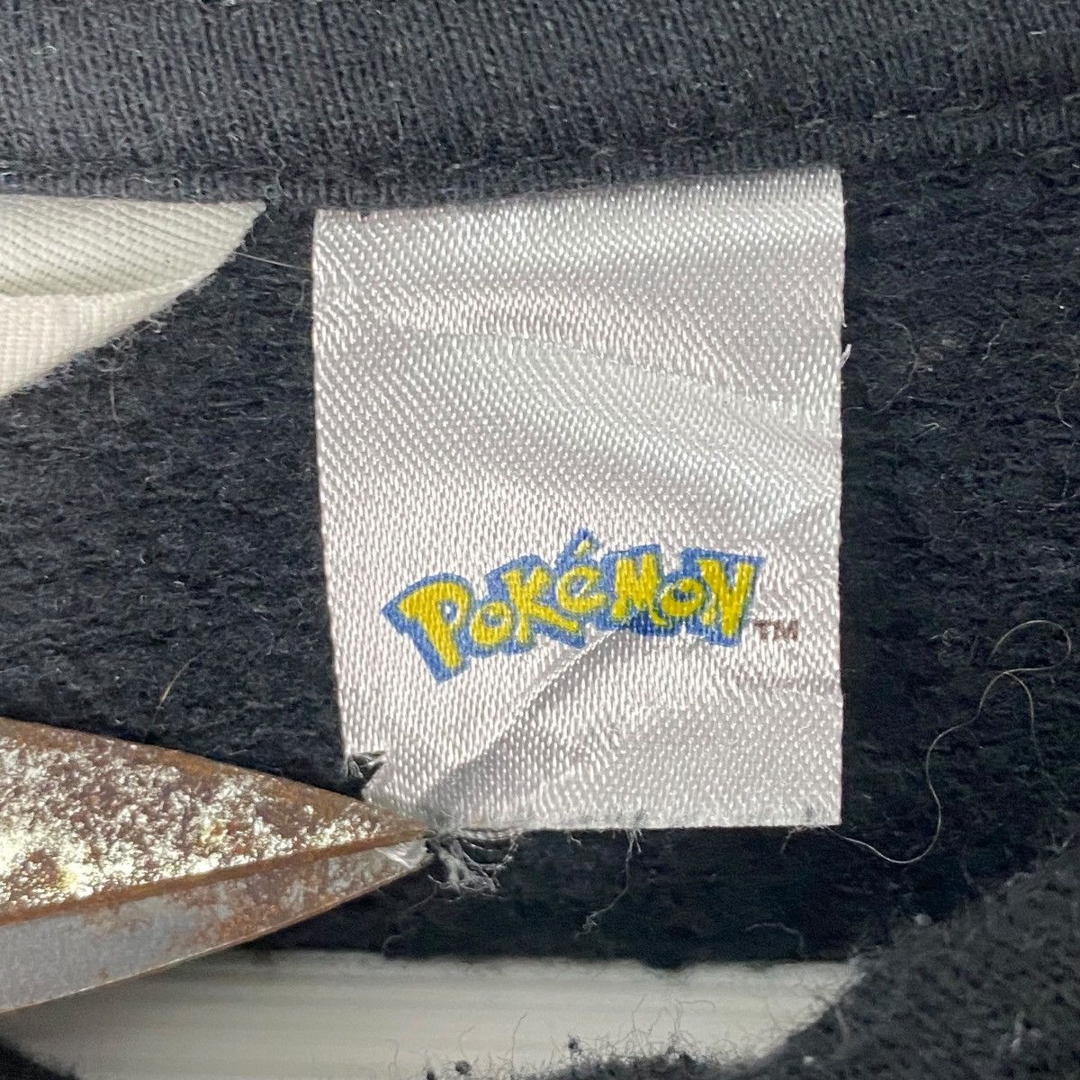 H&M × Pokemon Vintage Pokemon Hoodie Embroidered Size M Size US M / EU 48-50 / 2 - 8 Thumbnail
