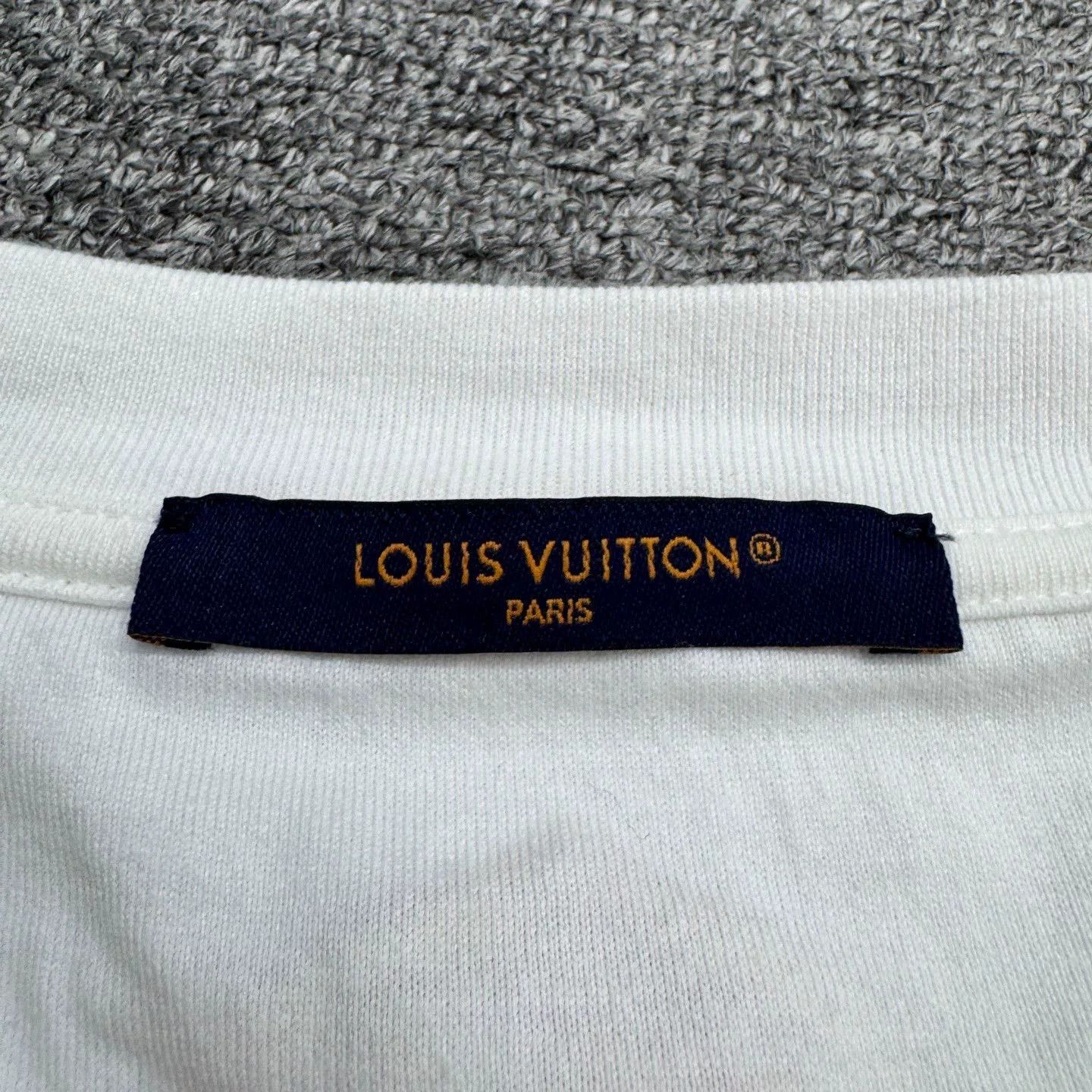 Louis Vuitton louis vuitton short sleeve skiing print tee Size US L / EU 52-54 / 3 - 2 Thumbnail