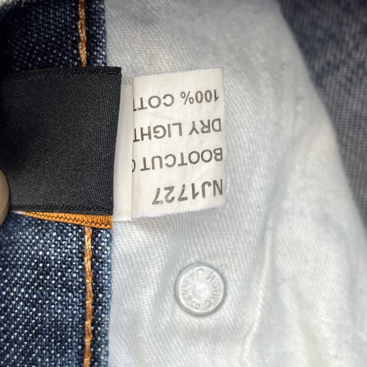 Nudie Jeans DISTRESSED NUDIE JEANS BOOTCUT OLA RIPPED KNEE JAPAN Size US 30 / EU 46 - 19 Thumbnail