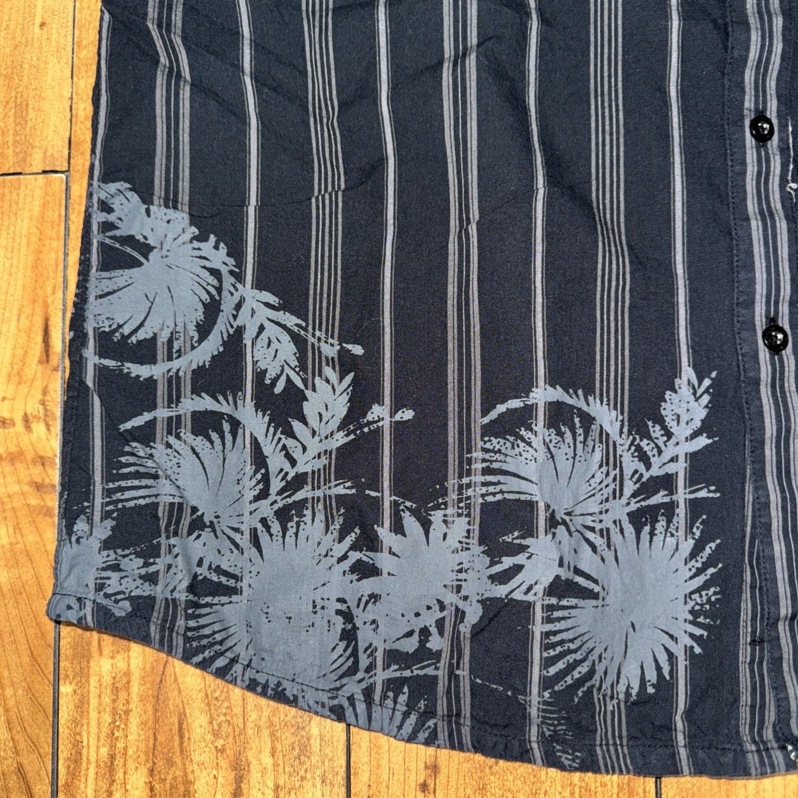 Billabong × Vintage Vintage Billabong Y2K SS Button Up Shirt Black 24x28 XL Size US XL / EU 56 / 4 - 2 Thumbnail