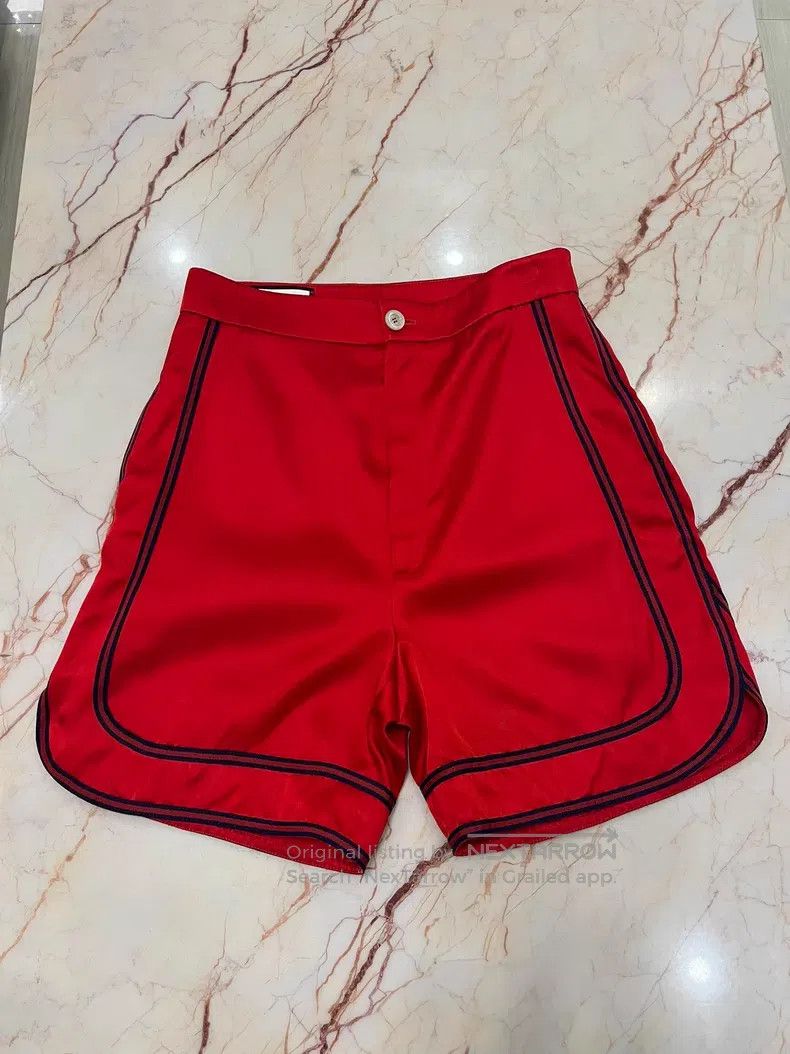 Gucci Gucci Shorts Size 25" / US 0 / IT 36 - 1 Thumbnail