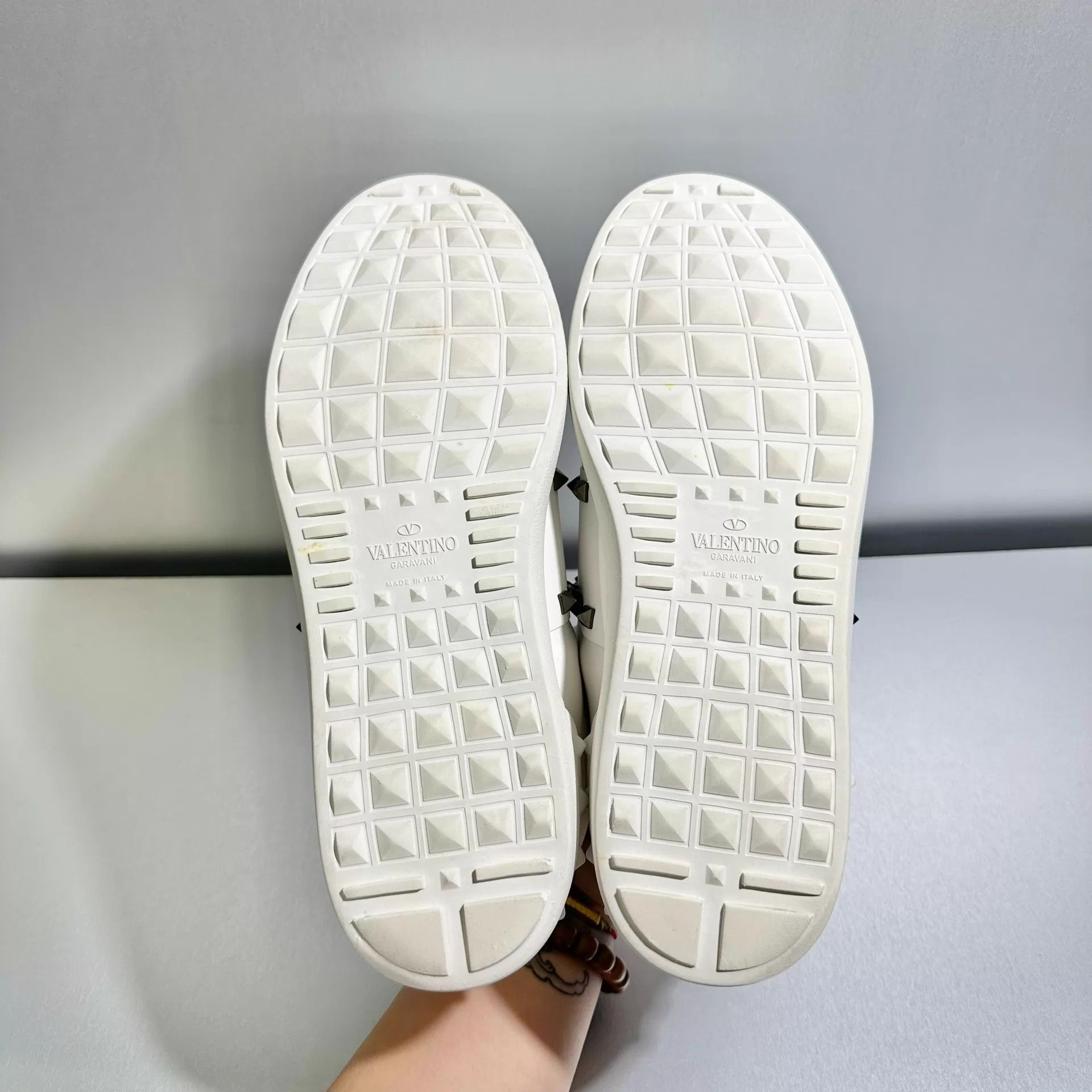 Valentino Valentino Riveted Open Sneakers EUR43 Near Mint Size US 10 / EU 43 - 7 Thumbnail