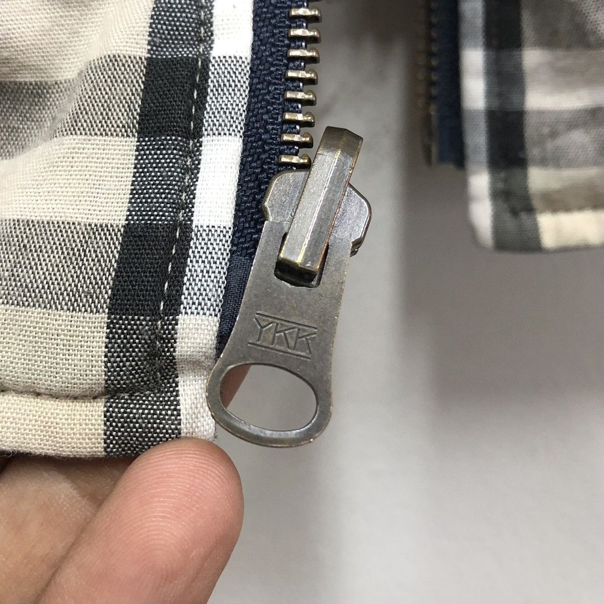 Burberry Burberry London Novacheck Reversible Bomber Jacket Size US M / EU 48-50 / 2 - 17 Thumbnail