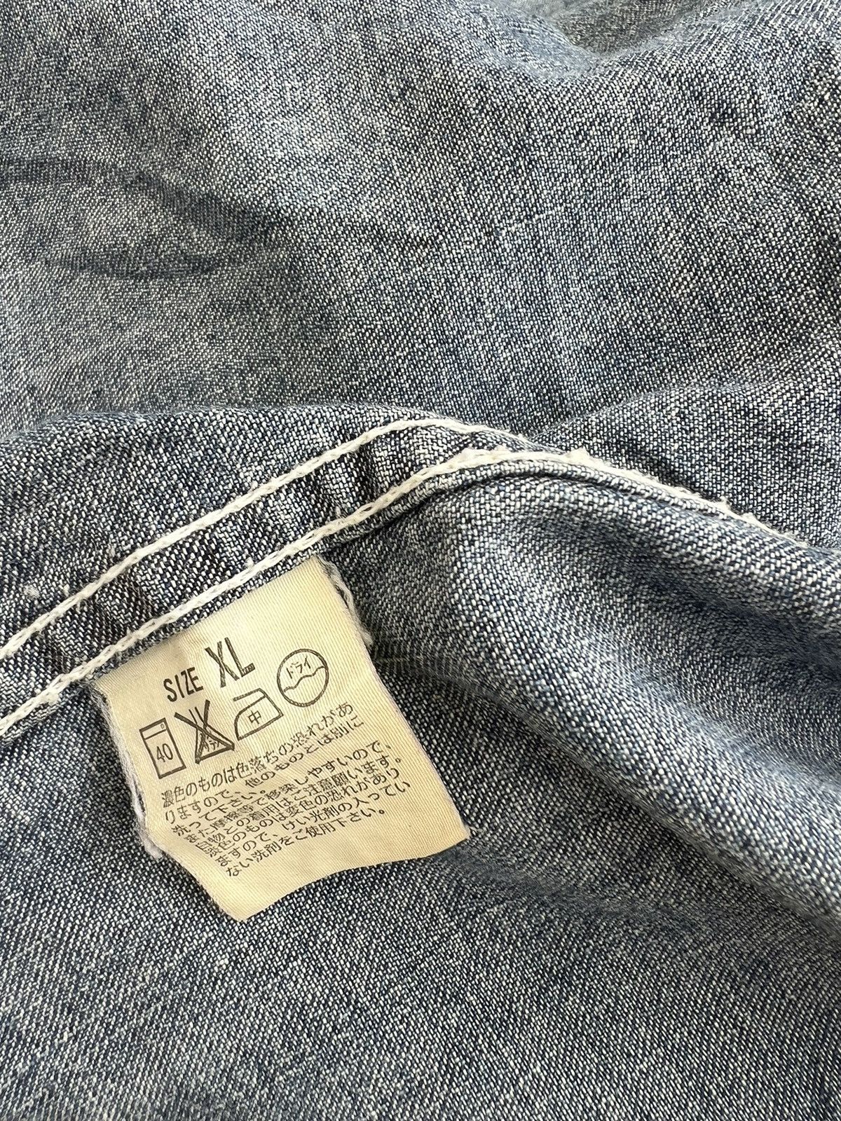Levi's Vintage 2005 Levi’s Red Tab Faded Mud Denim Western Shirt Size US L / EU 52-54 / 3 - 24 Thumbnail