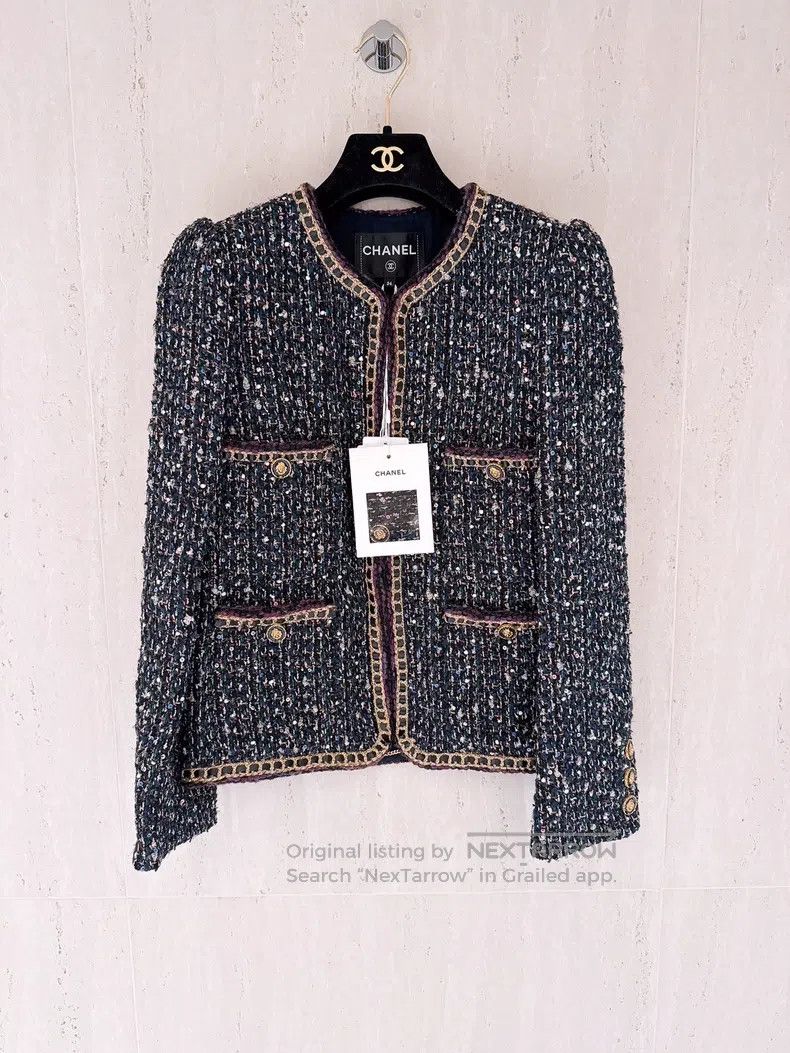Chanel 21A Castle Series High-end Handicraft Workshop Blac