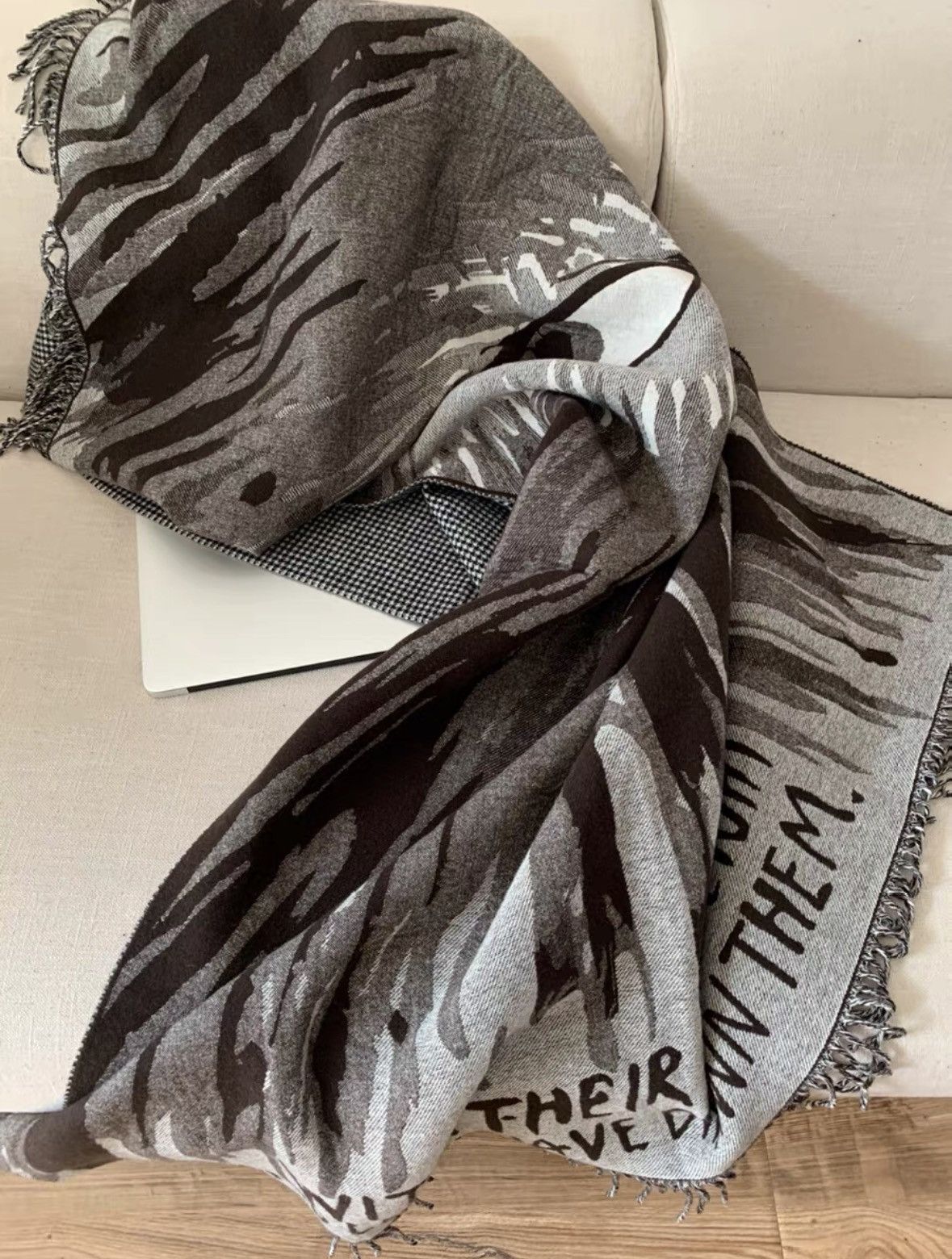 Dior Dior Men AW19 Raymond Petibon Blanket Size ONE SIZE - 3 Thumbnail