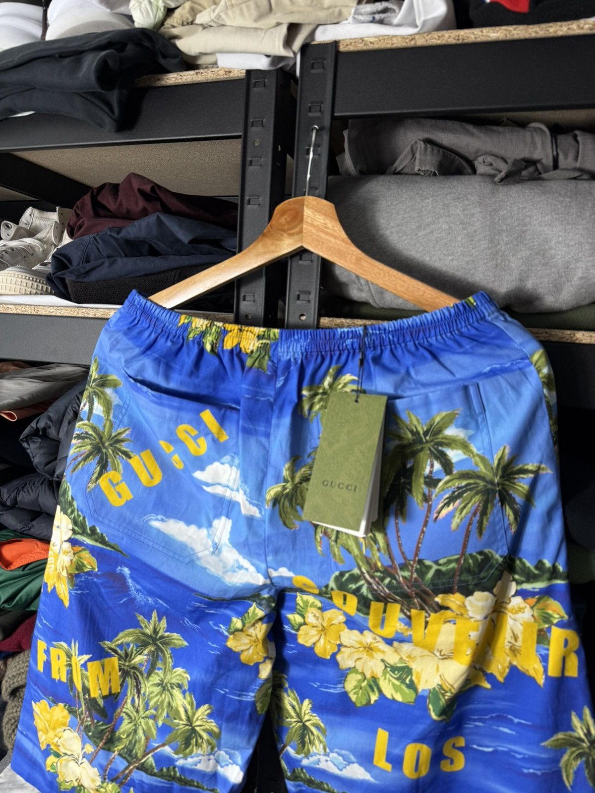 Gucci Gucci Souvenir From Los Angeles Shorts Blue Hawaii Print Size US 29 - 5 Thumbnail