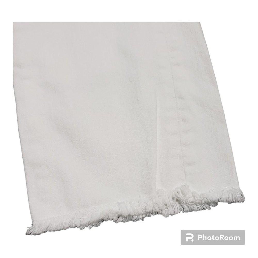 Ann Taylor CT703 Ann Taylor White Fringed Straight Cropped Jean 12 Size 34" / US 12 / IT 48 - 3 Thumbnail