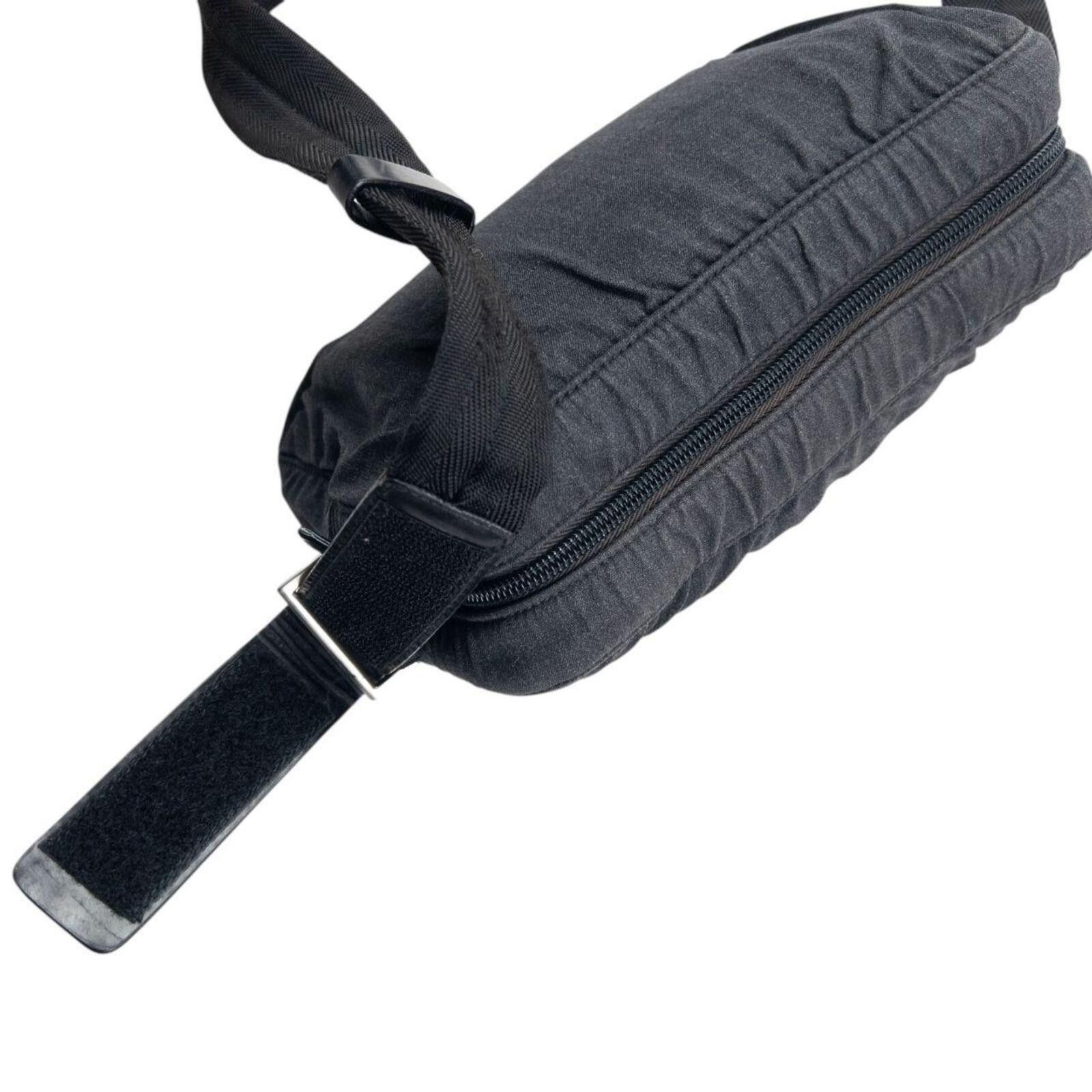 Prada Vintage 1999 Prada Sport Crossbody Bag Size ONE SIZE - 8 Thumbnail