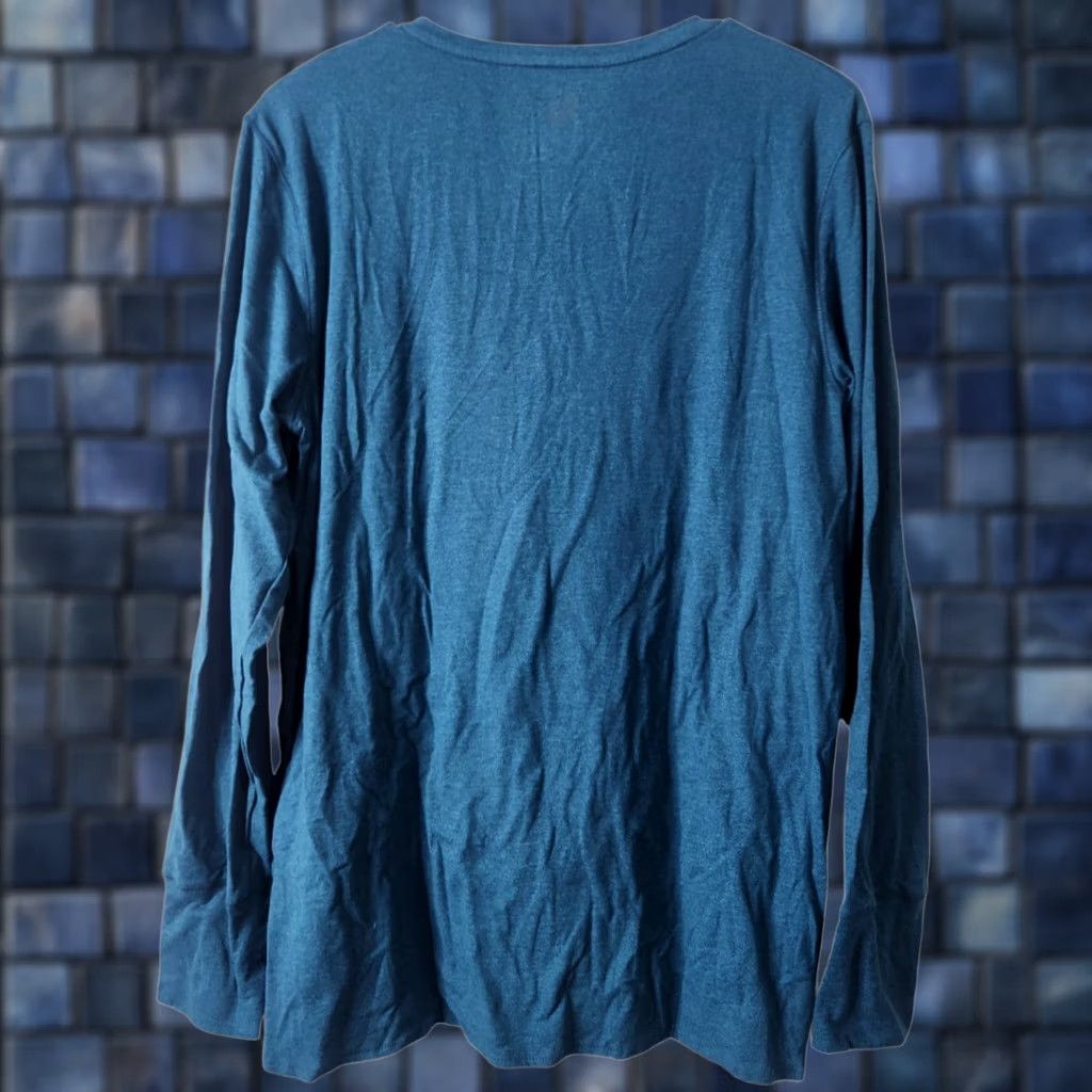 Asics ASICS Womens L Shirt Long Sleeve Pullover V-Neck Thumbholes Blue Tee Size L / US 10 / IT 46 - 1 Thumbnail