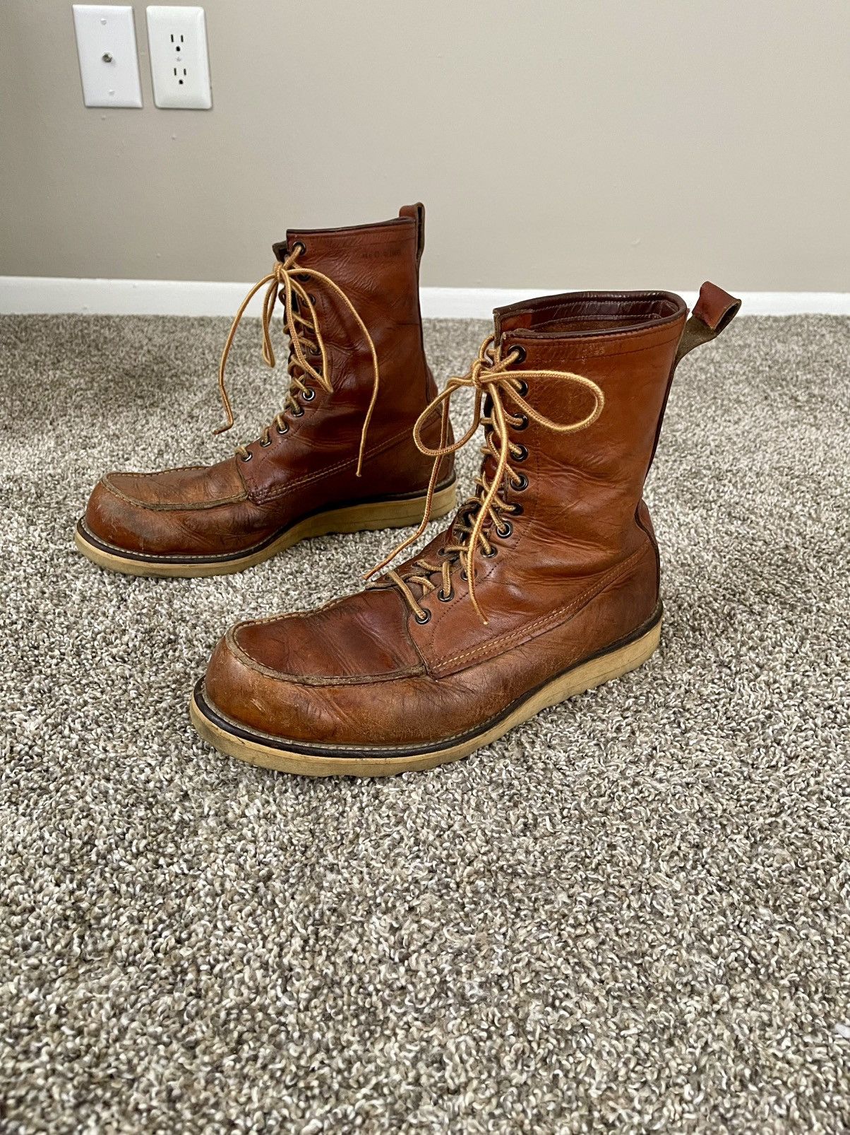 Tourist vs. Purist 1.1 Millionaires Size E