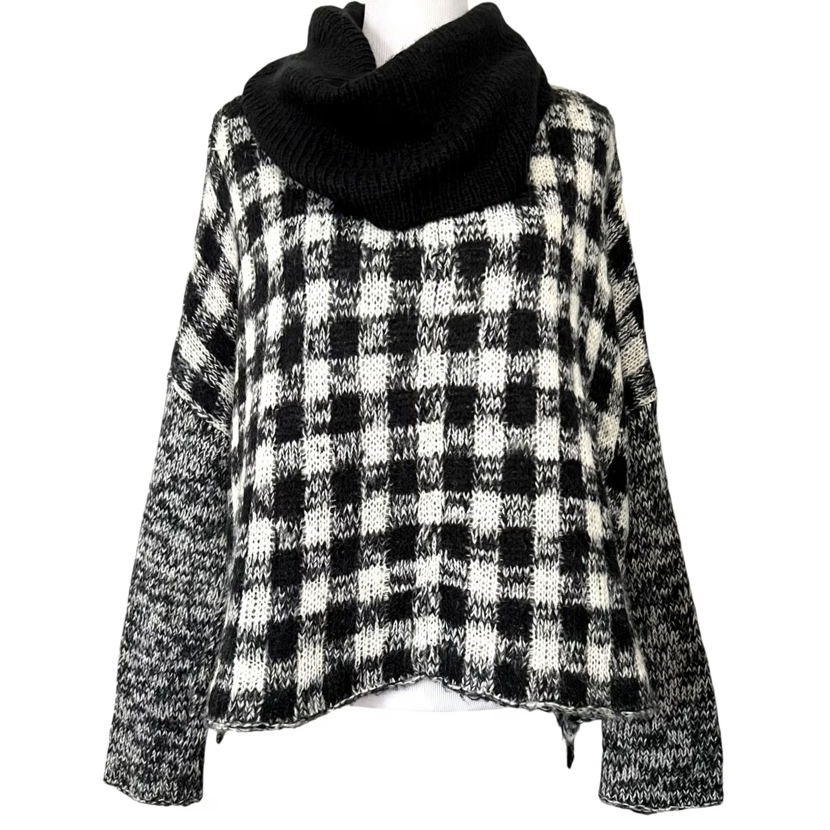 Vintage Wooden Ships Women's Sweater Cowl Neck Mohair Wool Black White Check Plaid M/L Pullover Knit Size L / US 10 / IT 46 - 2 Thumbnail