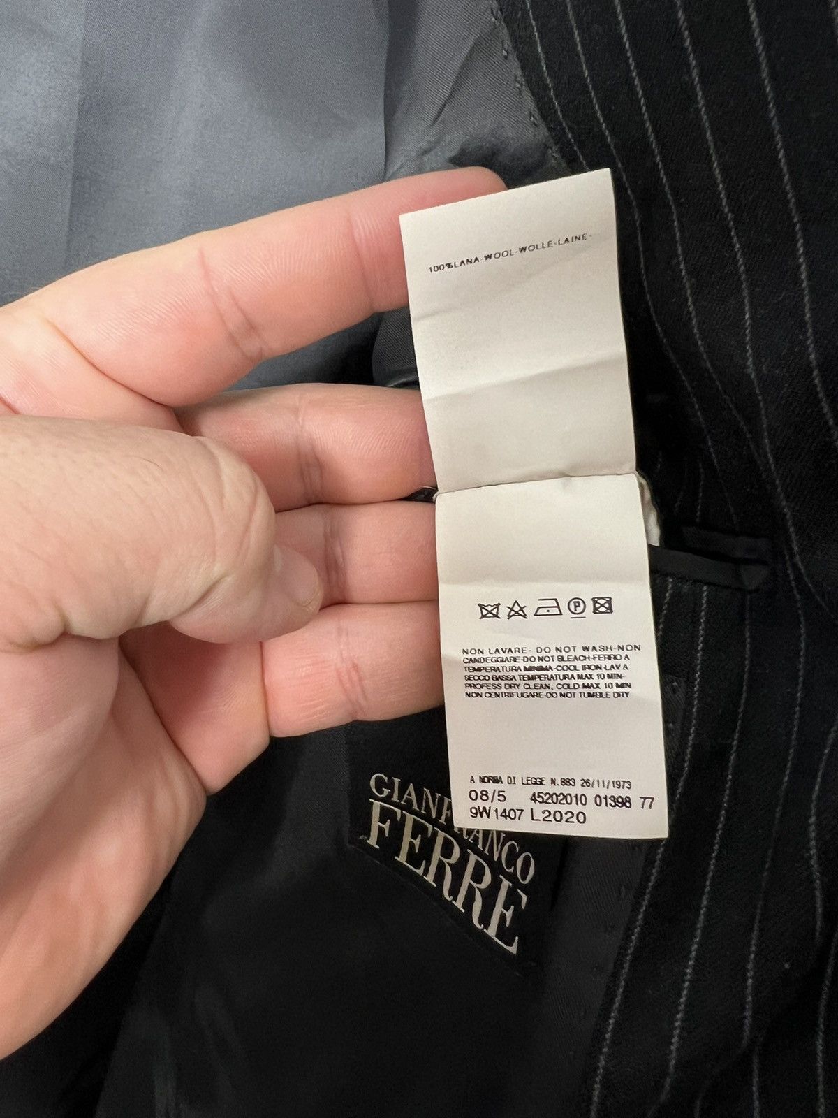 Gianfranco Ferre Gianfranco Ferre 3 Button Striped Blazer Jacket Size 48 Size 38R - 19 Thumbnail