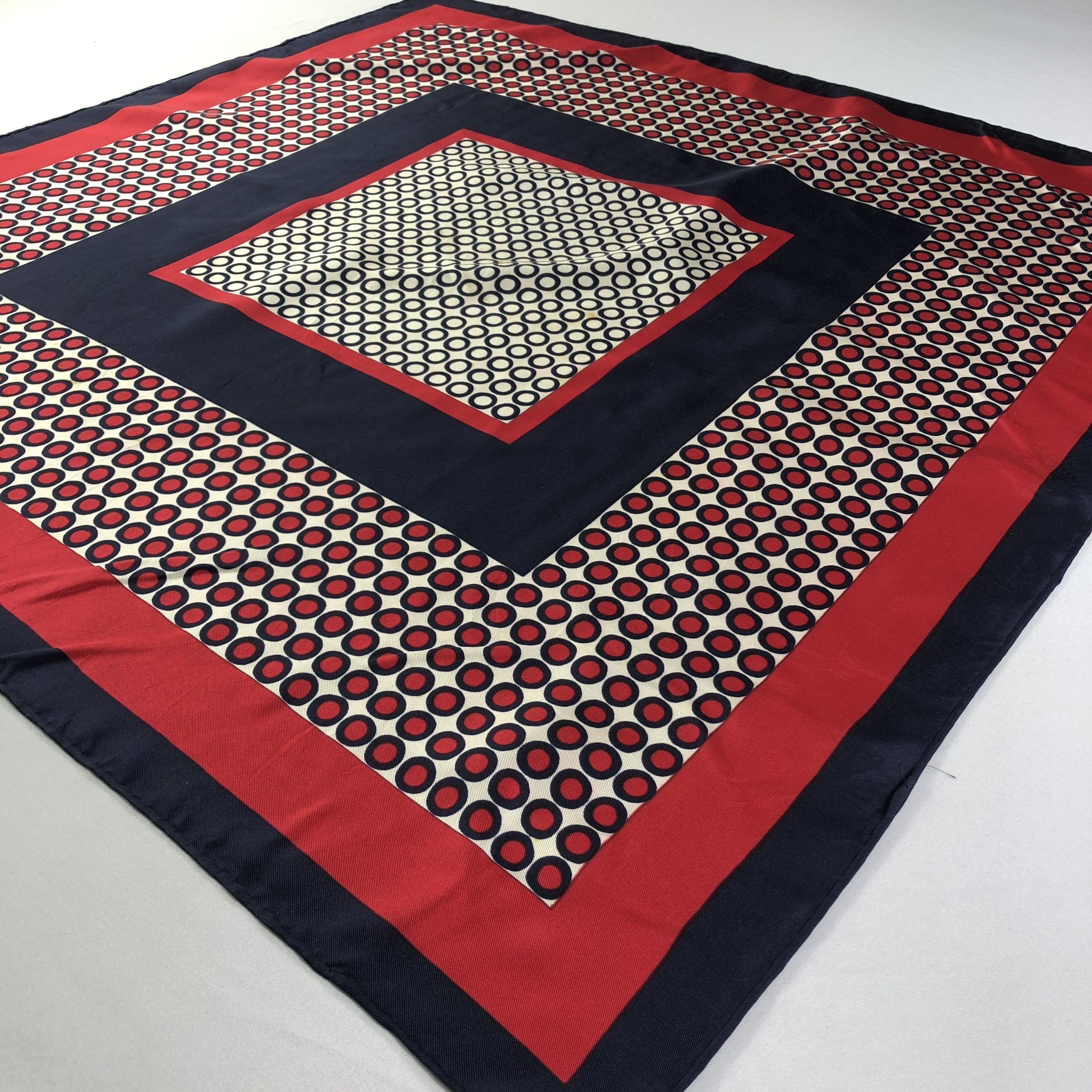Vintage × Yves Saint Laurent Vintage Yves Saint Laurent Silk Scarf Size ONE SIZE - 3 Thumbnail