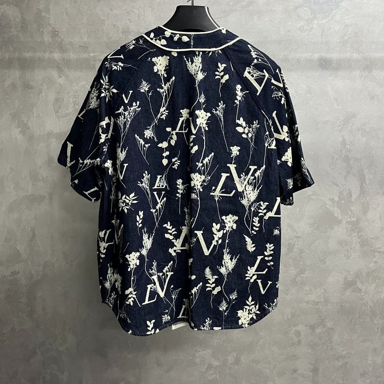 Louis Vuitton LOUIS VUITTON Dark Blue Wheat Spike Print Denim Classic Sho Size US L / EU 52-54 / 3 - 5 Thumbnail