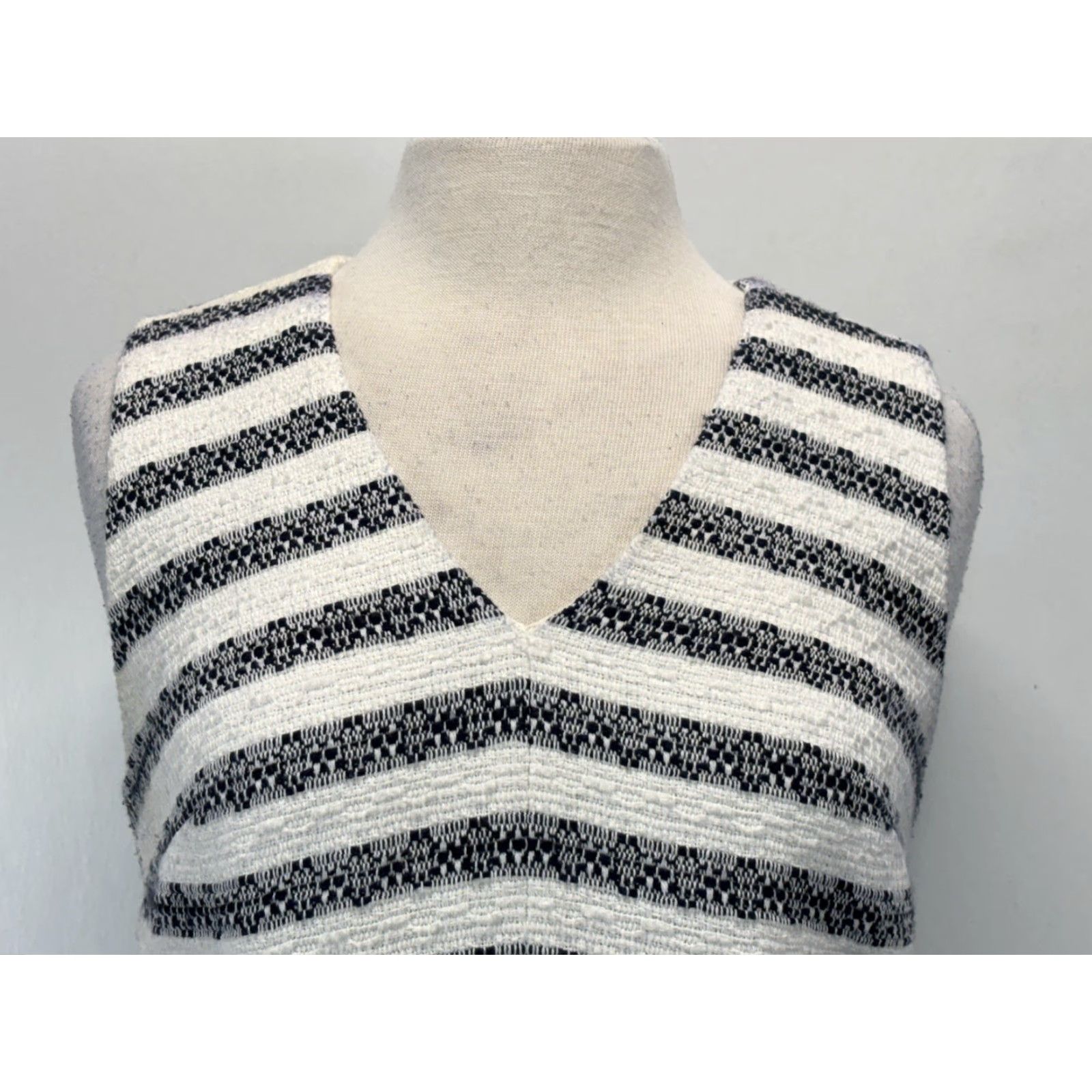 J.Crew J.Crew Dress Womens 8 A-line Sleeveless Short Tweed Stripe White Navy V-Neck Lined Zip Party Cocktail Business Size 30" / US 8 / IT 44 - 5 Thumbnail