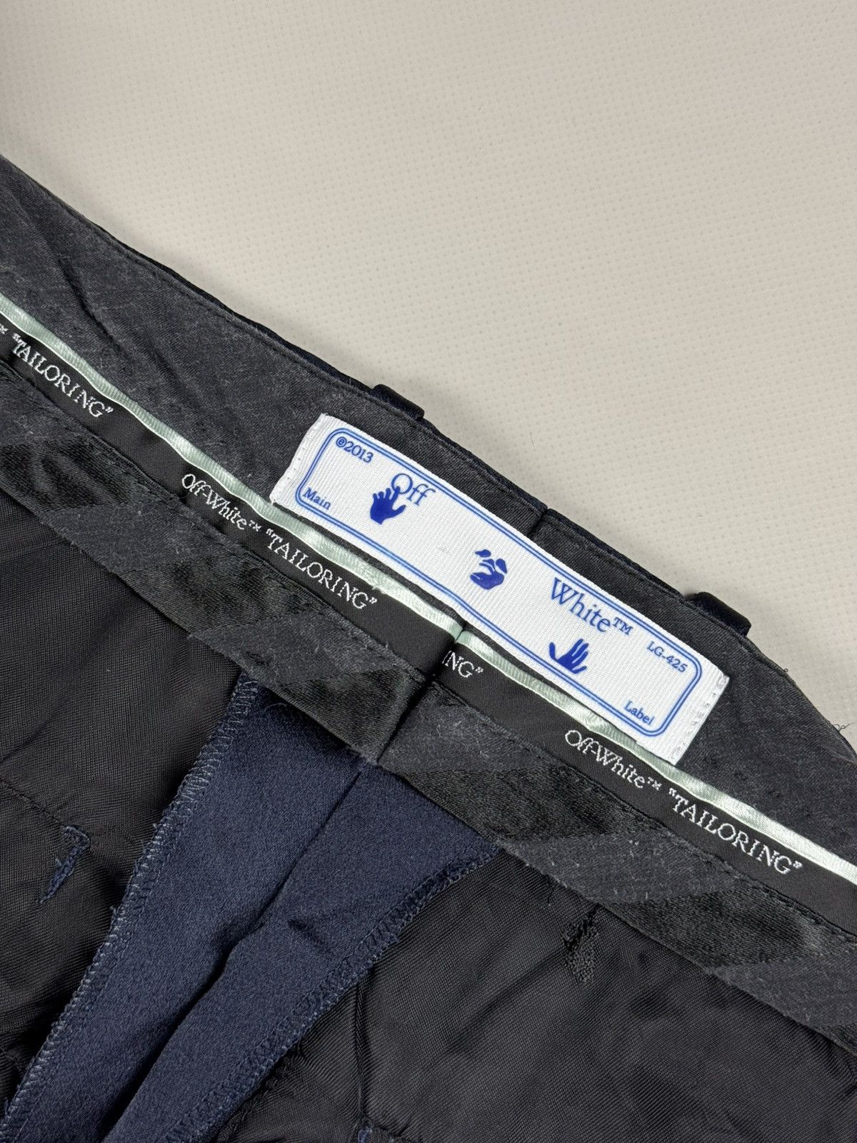 Off-White Off White Men’s Satin Dress Pants “Staff” Logo Trousers Size US 32 / EU 48 - 15 Thumbnail