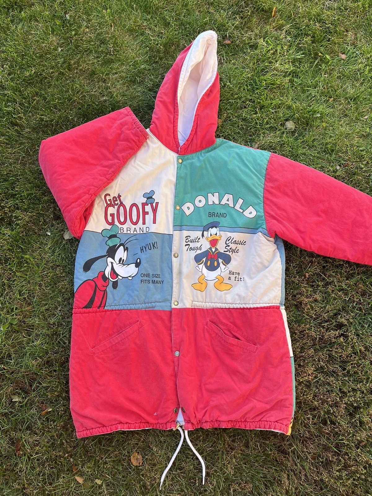 *RARE* Vintage Disney Mickey Co. Ski/Skate Jacket