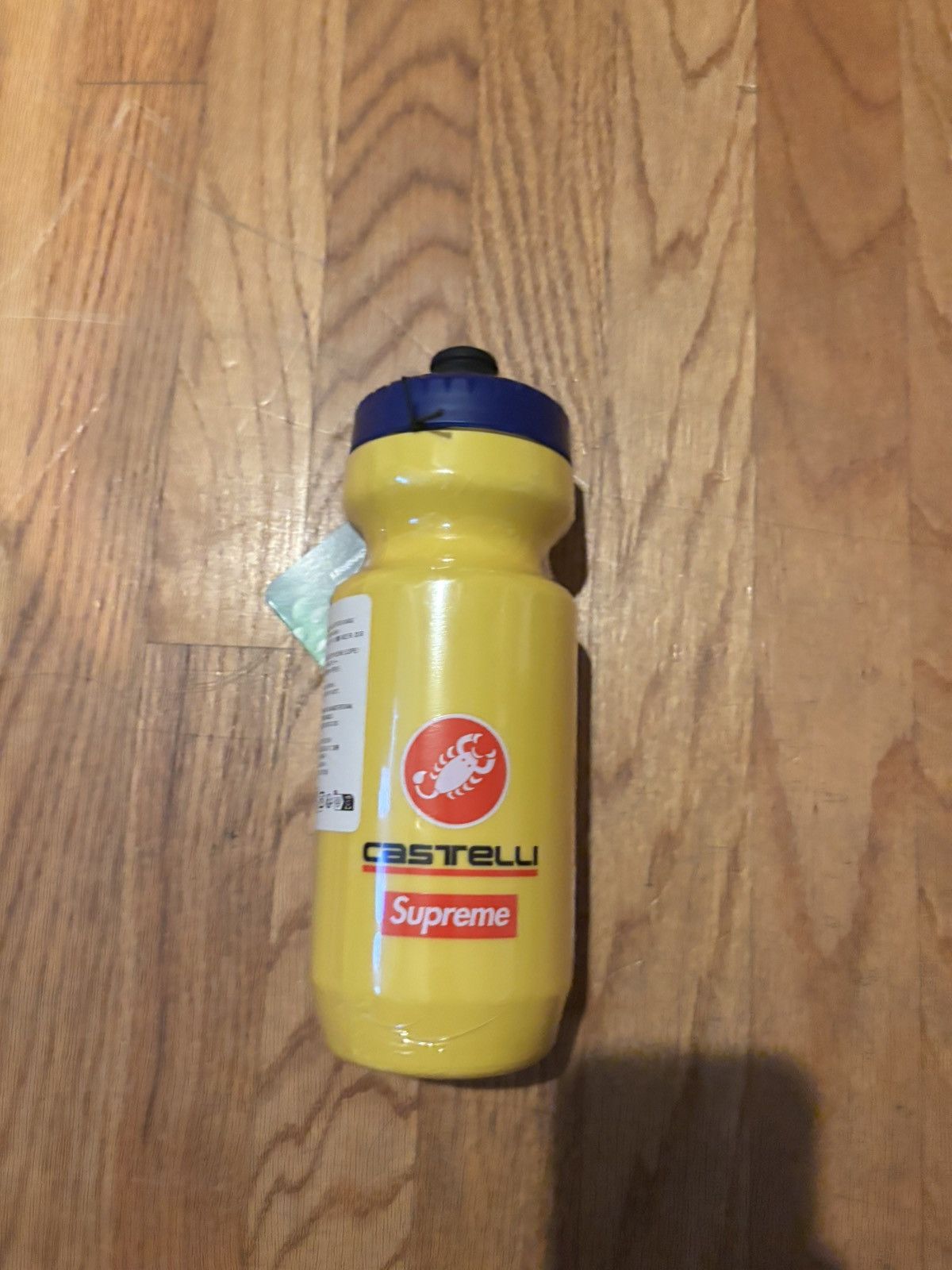 Supreme Supreme SpongeBob water bottle Size ONE SIZE - 1 Thumbnail