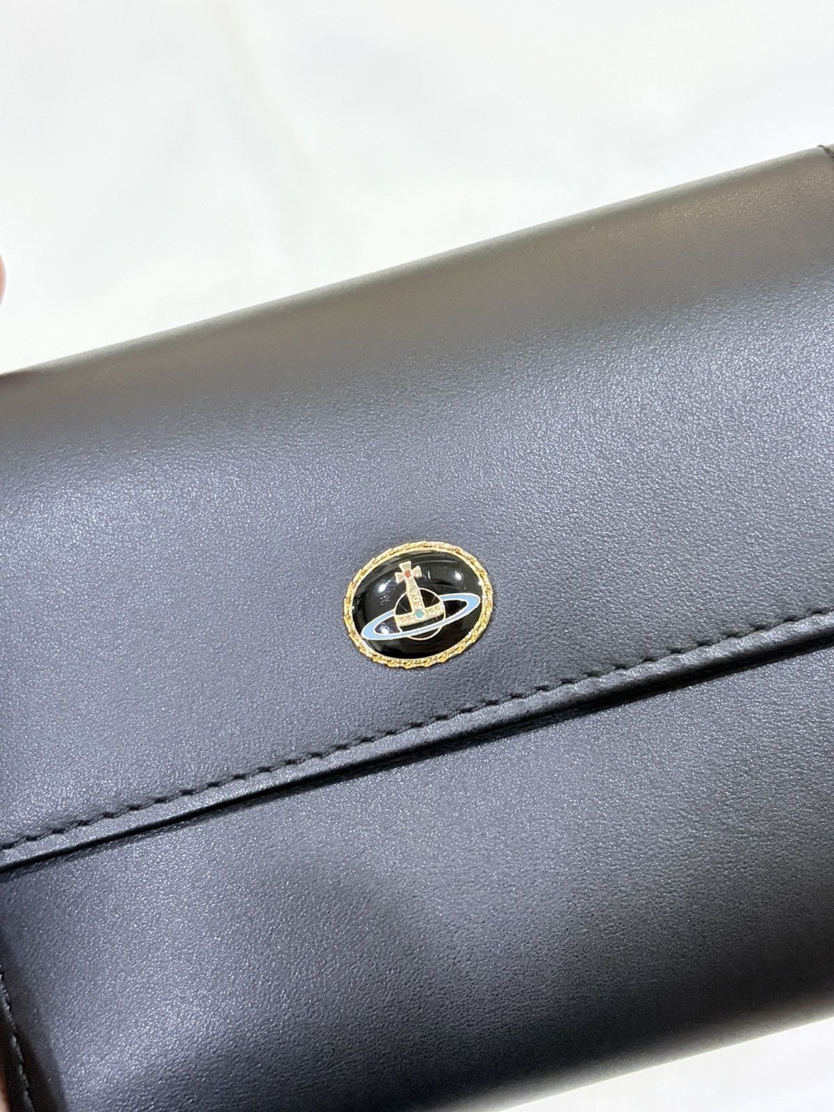 Vivienne Westwood *Japan Exclusive* VINTAGE ORB LEATHER CLASP TRIFOLD WALLET Size ONE SIZE - 5 Thumbnail