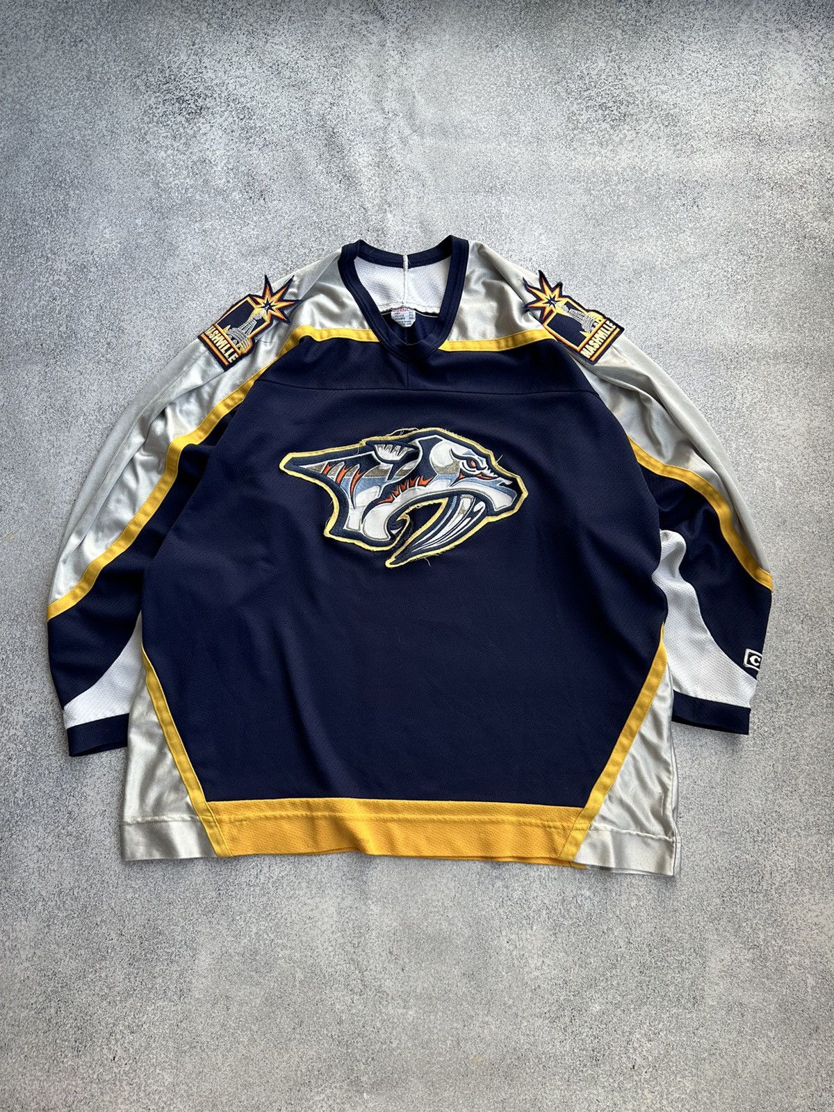 Predators jersey deals