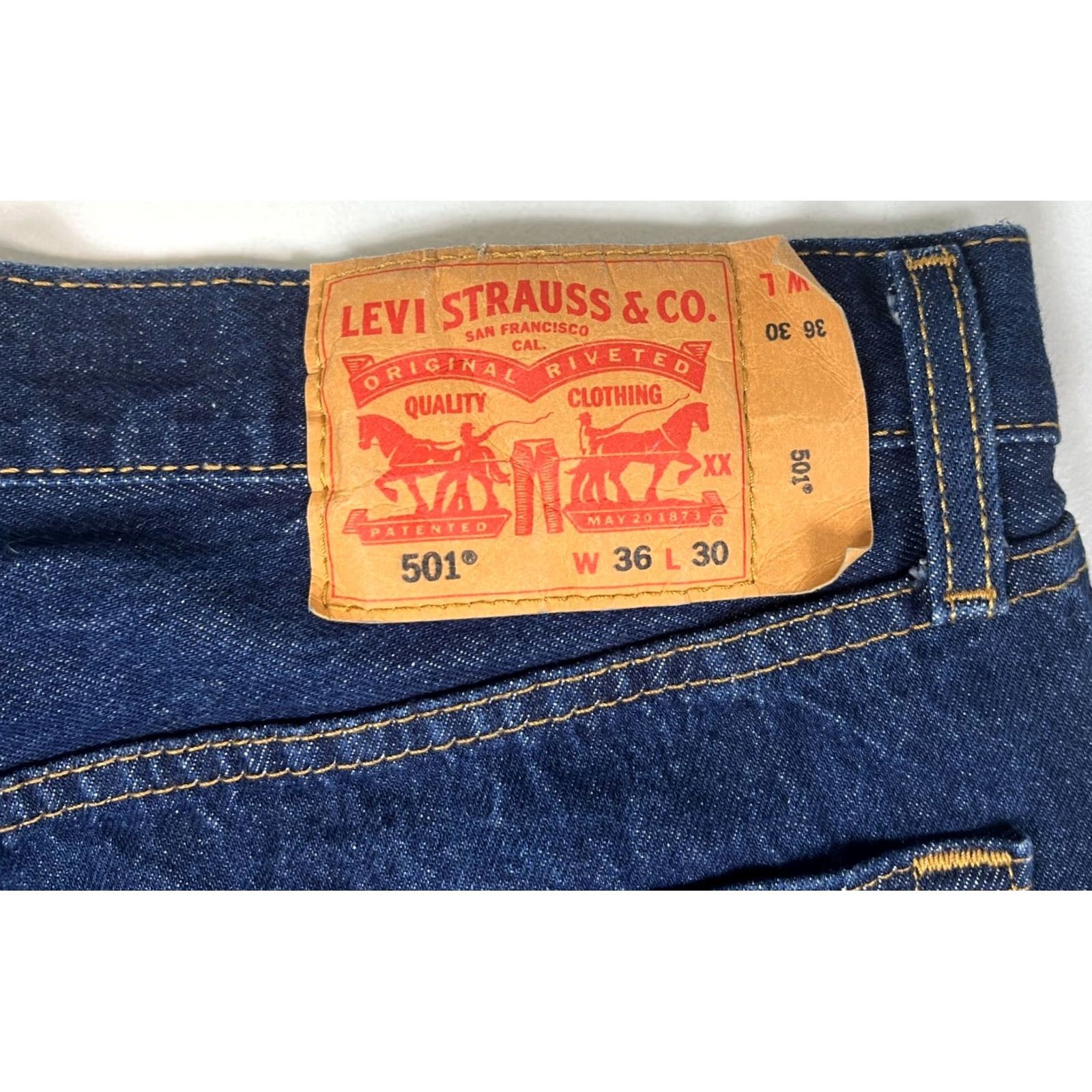 Levi's Levi's 501 Jeans Straight Denim Dark Blue 36x30 Men’s Jeans Regular Modern 5-Pocket Belt Loops Pants Size US 36 / EU 52 - 5 Thumbnail