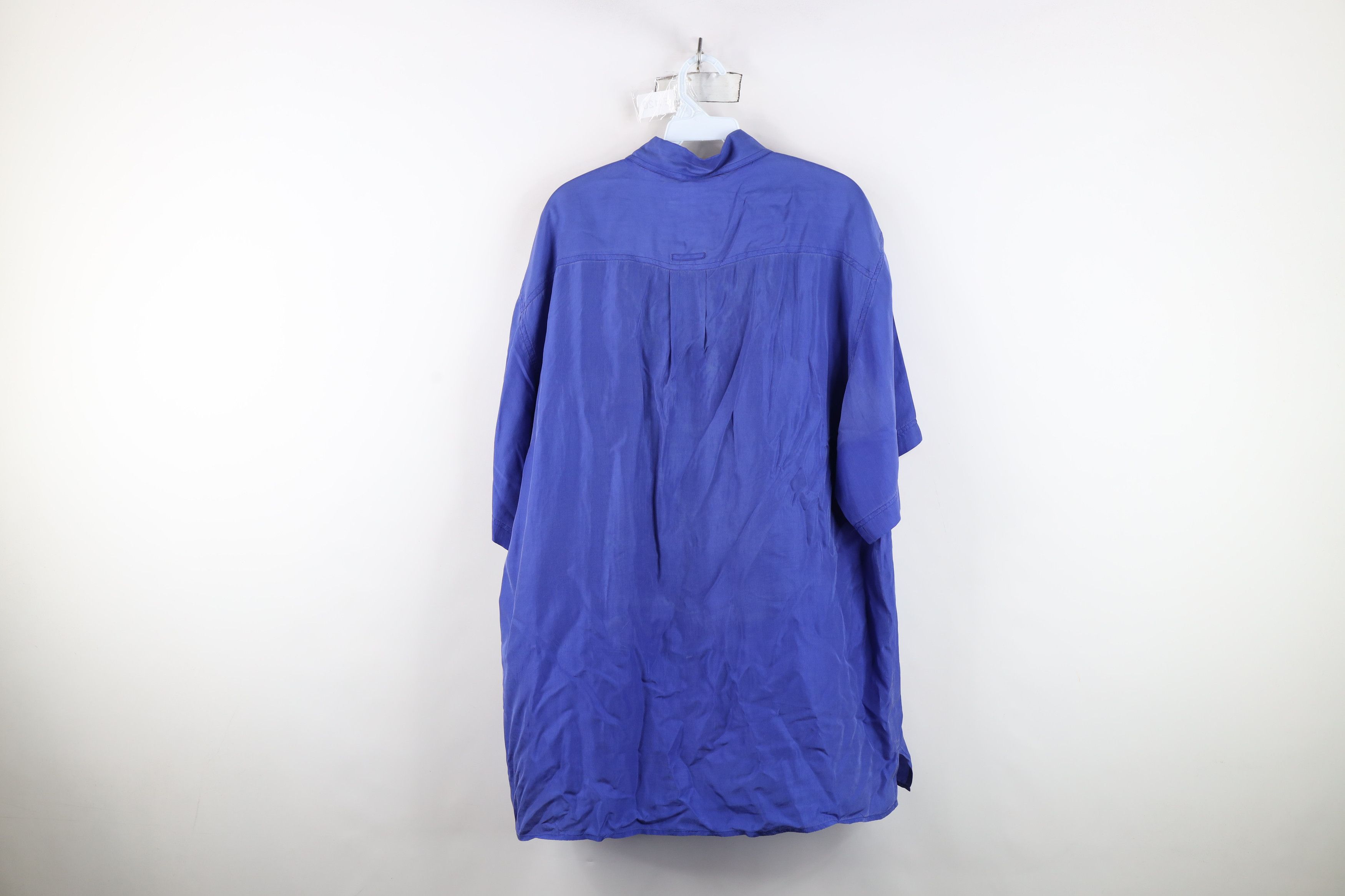 Vintage Vintage 90s Streetwear Silk Baggy Fit Button Shirt Blue Size US XL / EU 56 / 4 - 13 Thumbnail