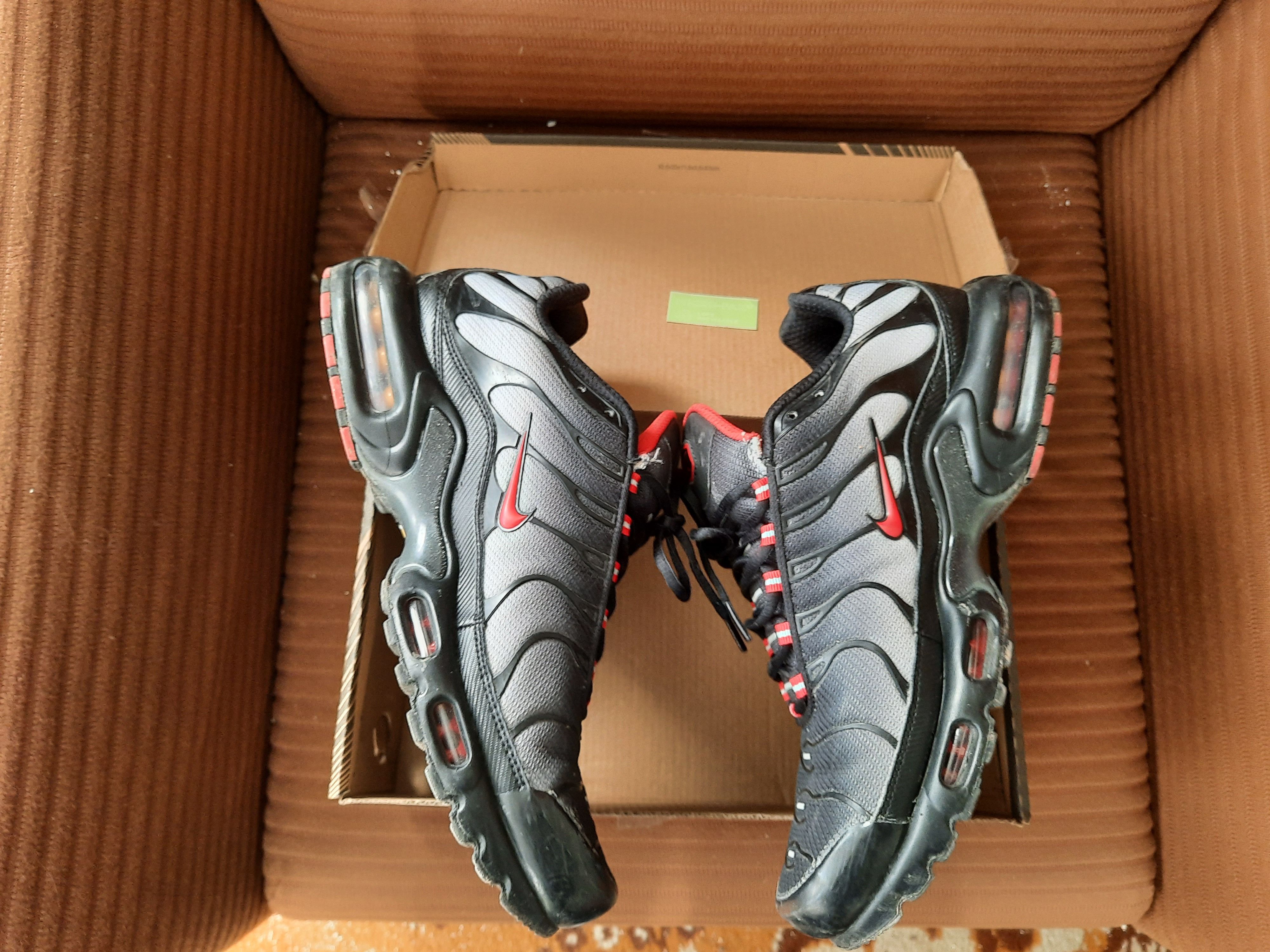 Nike NIKE AIR MAX PLUS TN DRACULA MENS TRAINERS EU 45 UK 10 US11 Size US 12 / EU 45 - 2 Thumbnail