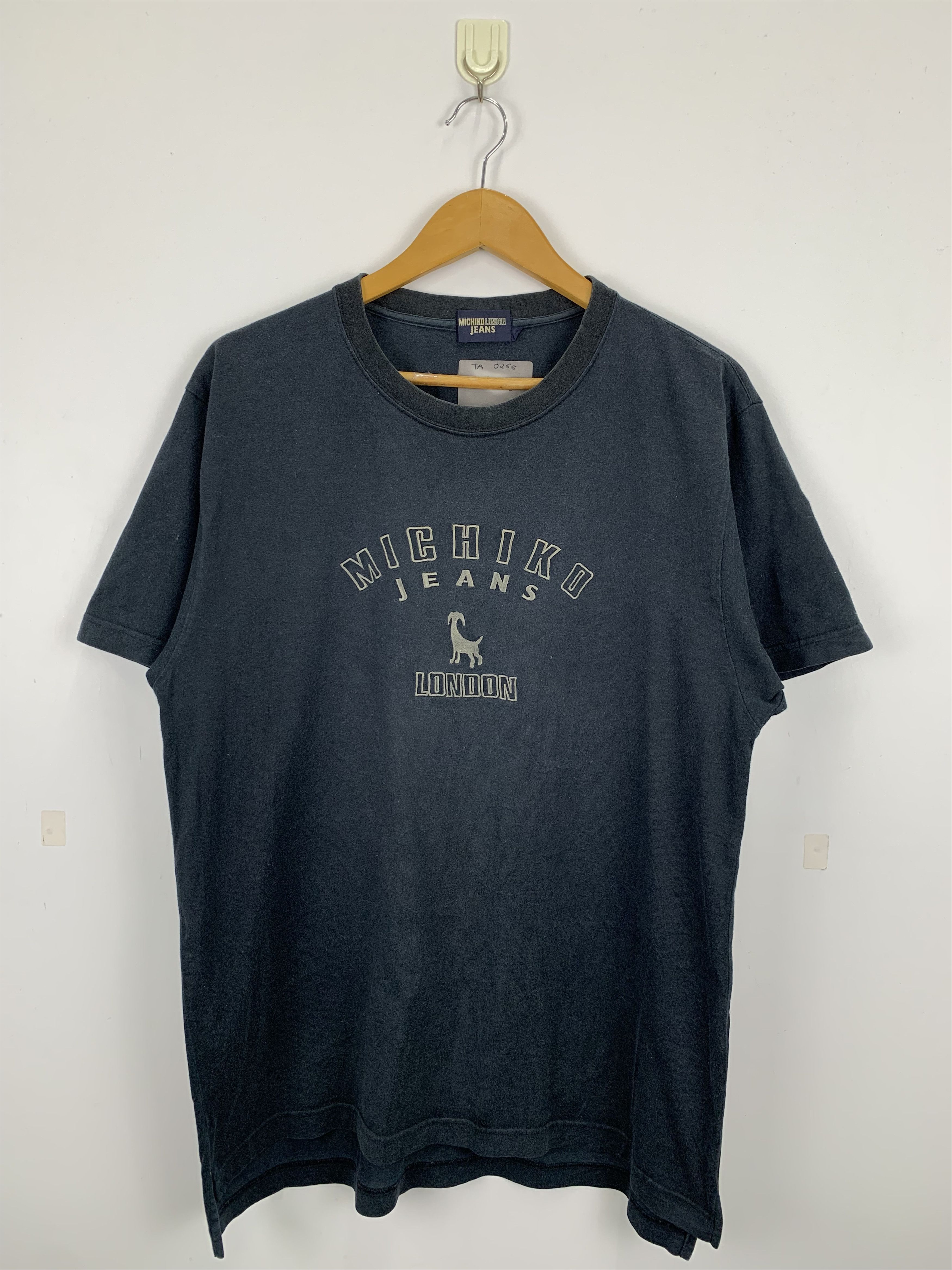 Michiko Koshino London Vintage Michiko London Jeans T Shirt TA0266 Size US L / EU 52-54 / 3 - 1 Thumbnail
