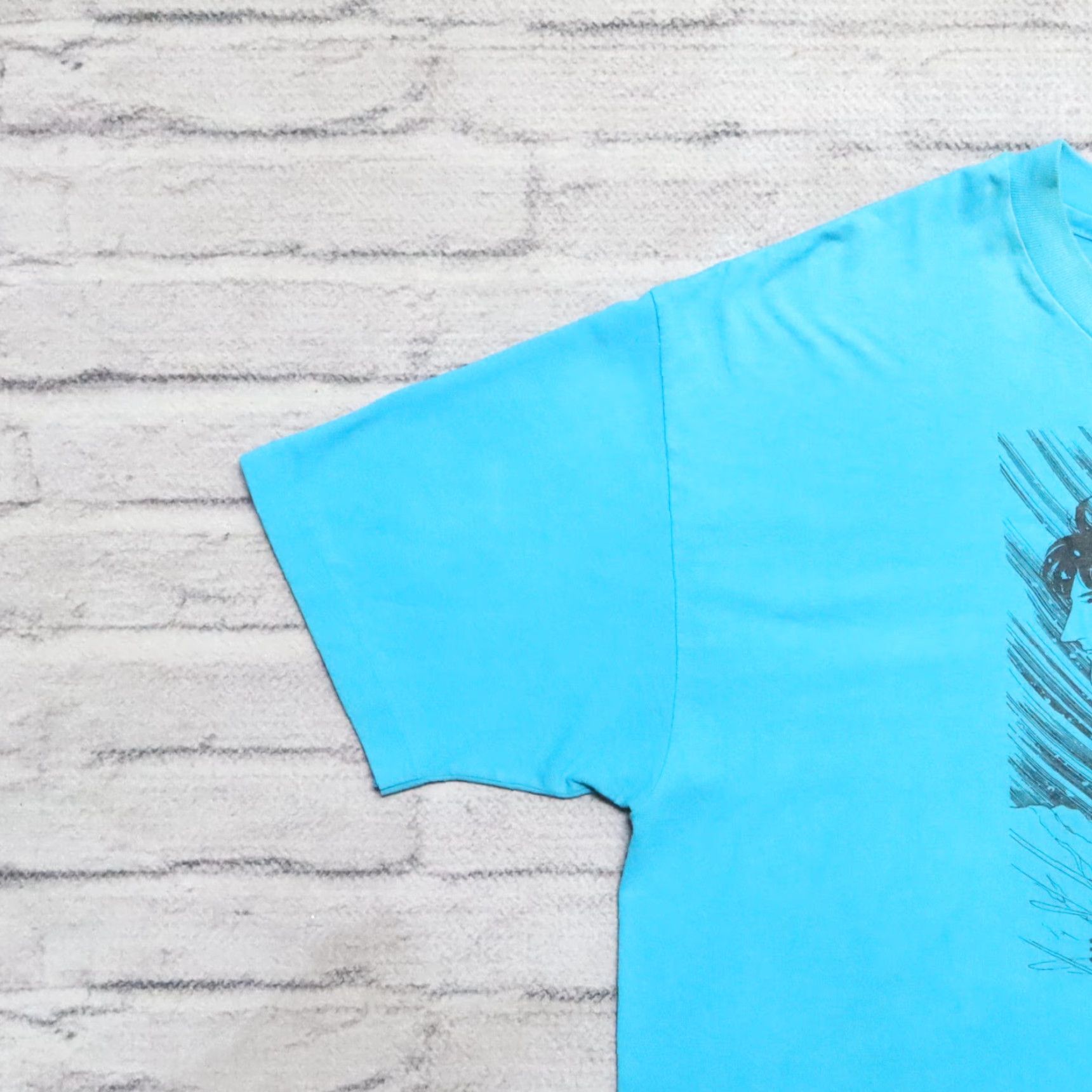 Hanes VINTAGE Tomomi Kobayashi Art Anime T-Shirt XL Blue Men XXL? Size US XL / EU 56 / 4 - 4 Thumbnail