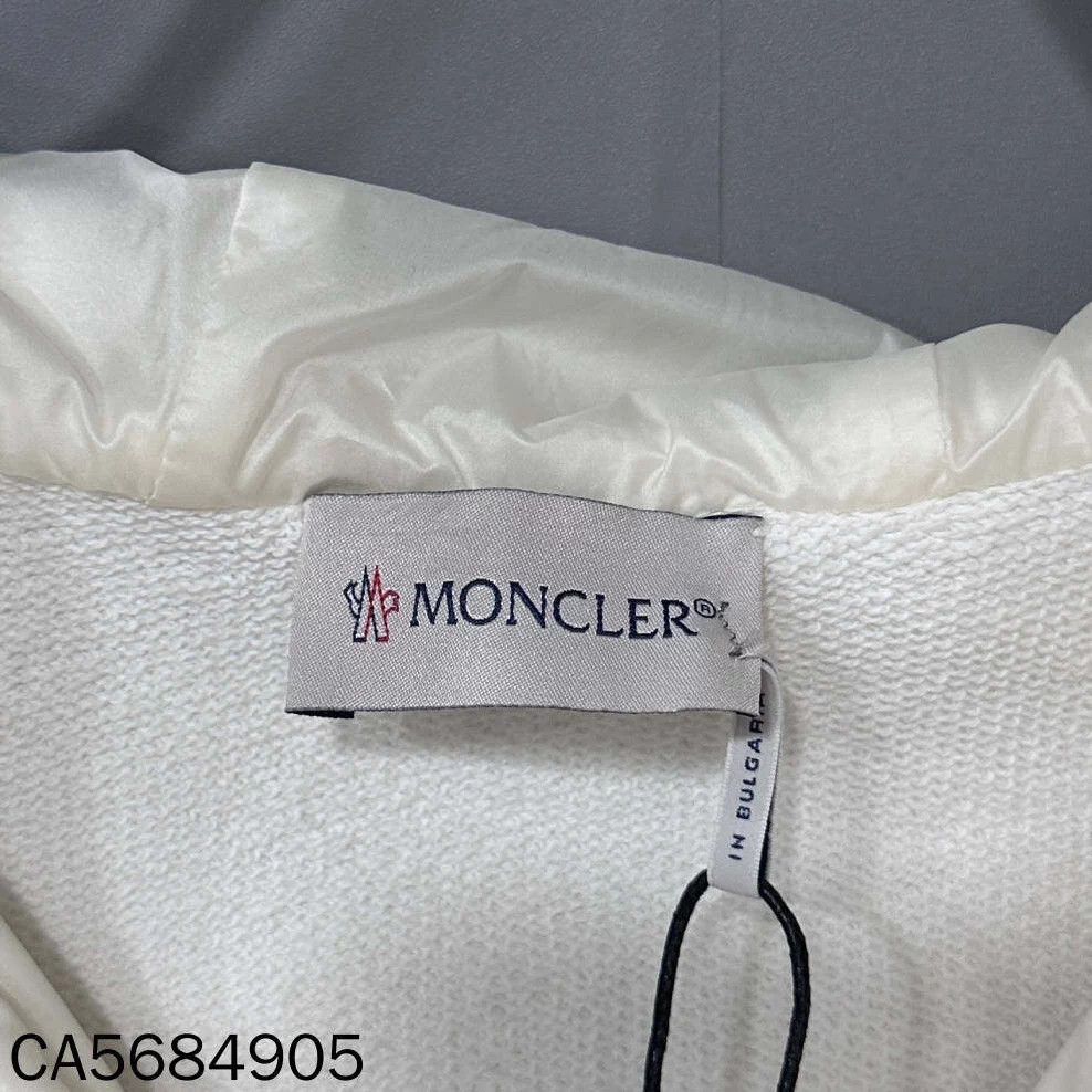 Moncler Moncler Knit Patchwork Hooded Jacket XS Size XS / US 0-2 / IT 36-38 - 7 Thumbnail