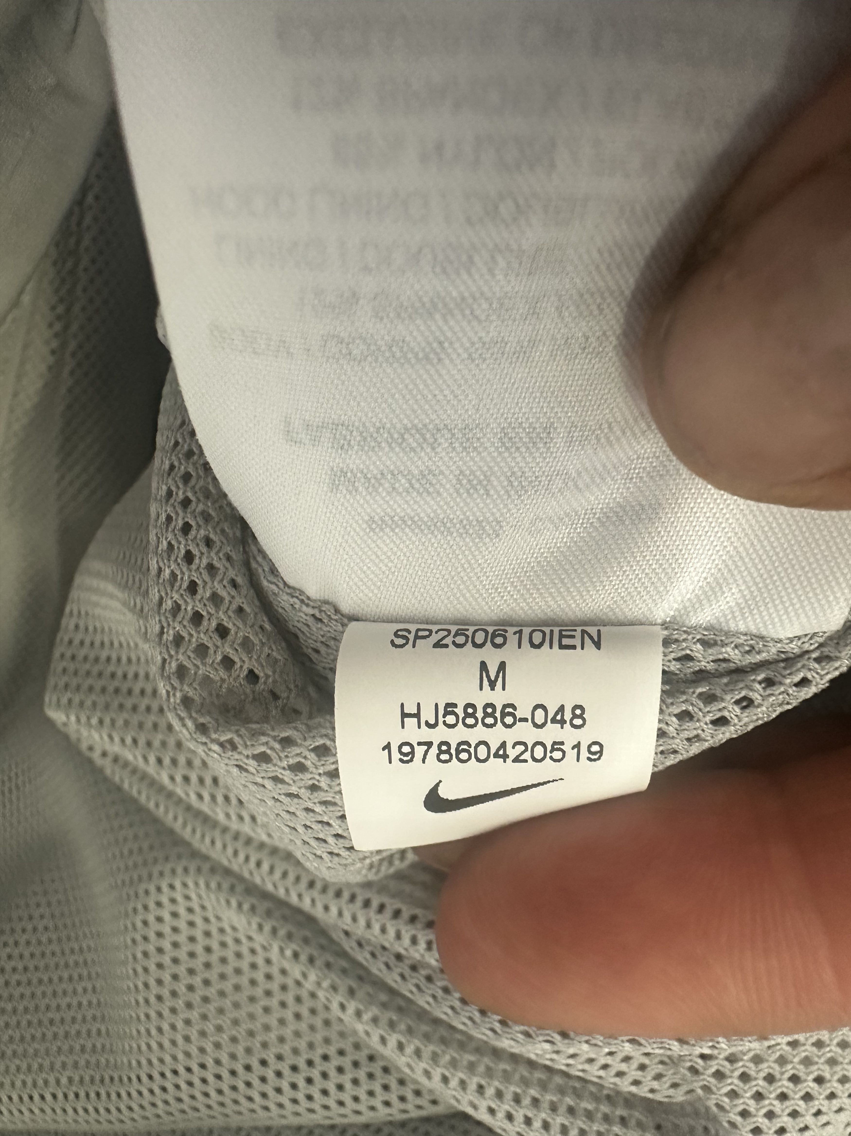 Cactus Plant Flea Market × Nike Cactus Plant Flea Market CPFM x Nike Reflective Anorak M Size US M / EU 48-50 / 2 - 13 Thumbnail