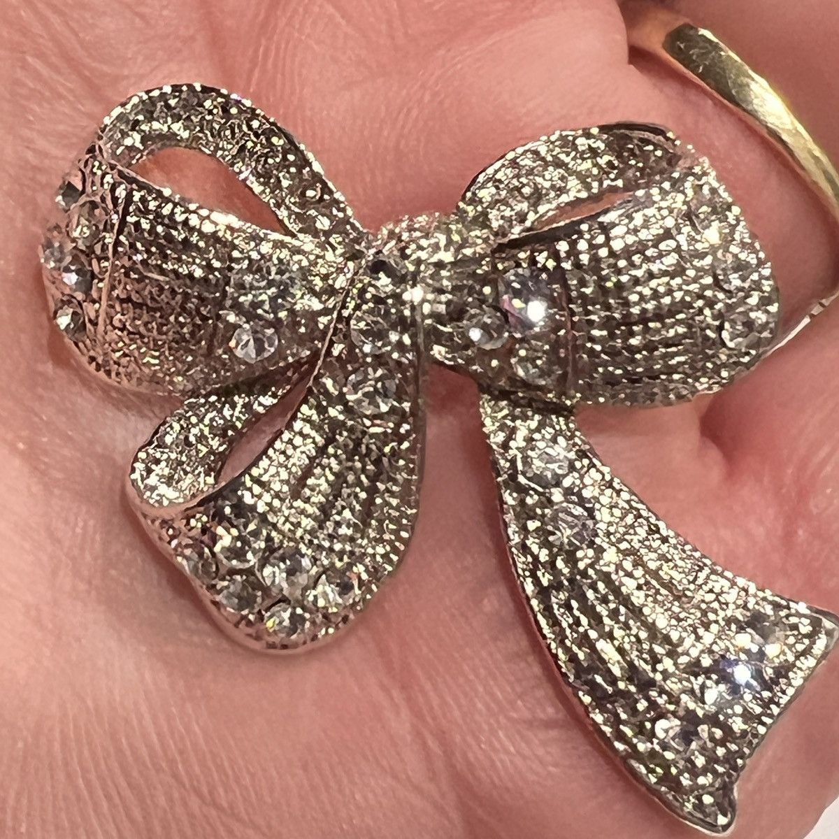 Unknown London Silver Bow Brooch with Rhinestones Size ONE SIZE - 1 Thumbnail