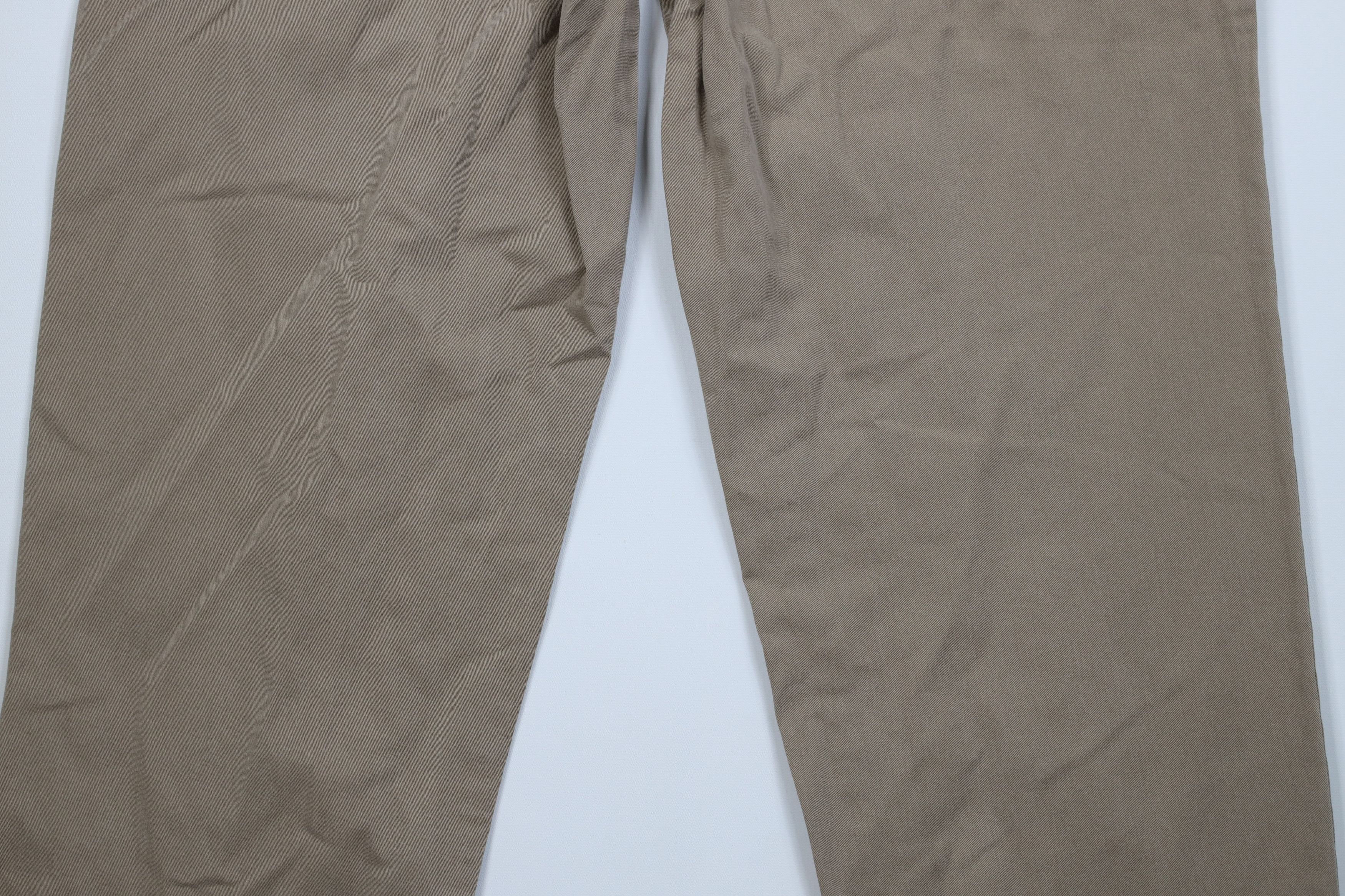 Tommy Hilfiger Vintage 90s Tommy Hilfiger Cuffed Wide Leg Chino Pants Beige Size US 36 / EU 52 - 9 Thumbnail