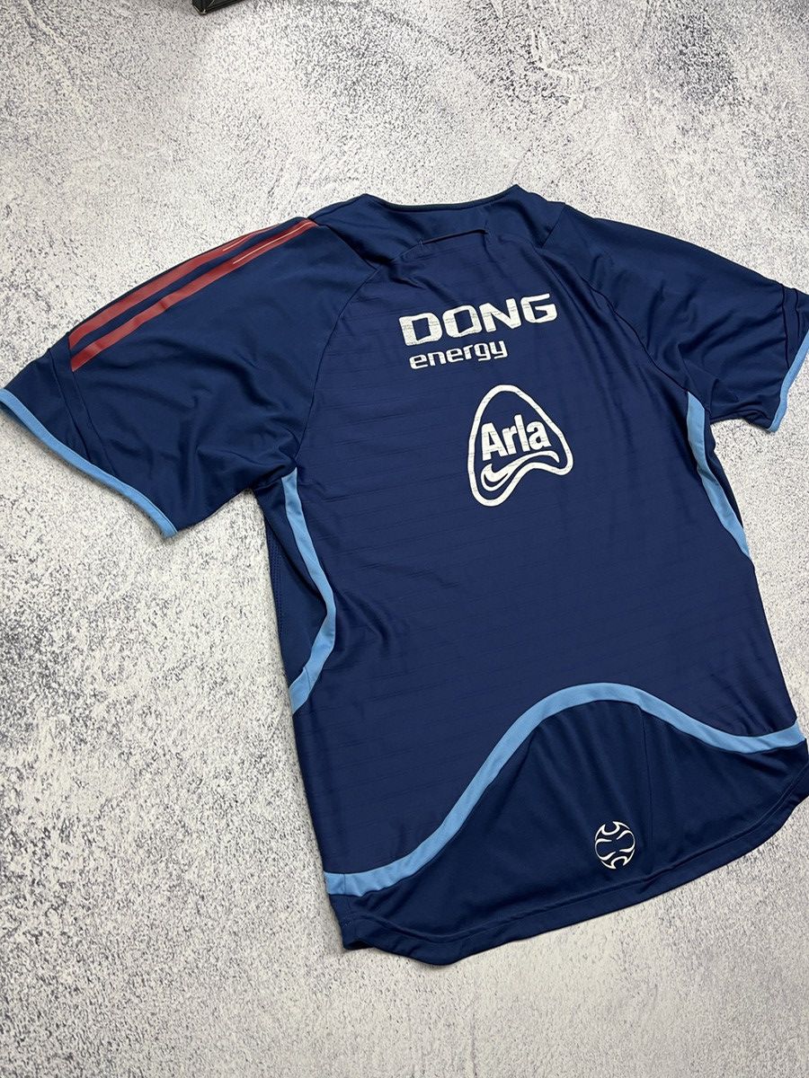 Adidas Adidas Denmark 2007 Soccer Training Jersey Football Shirt Size US L / EU 52-54 / 3 - 15 Thumbnail