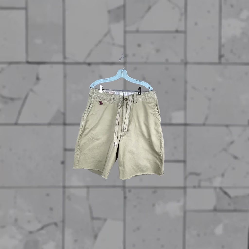 Abercrombie & Fitch Abercrombie & Fitch Shorts Mens 32 Beige Chino 9 Inch Inseam Drawstring Cutoff Size US 32 / EU 48 - 1 Thumbnail