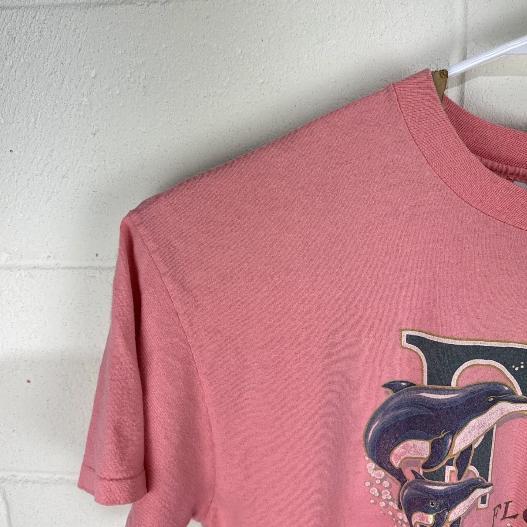 Anvil VINTAGE Florida Destination Anvil T-Shirt 2XL Pink Orca Sea World 90s Grunge Hipster Hippie Men’s Women’s Size US XXL / EU 58 / 5 - 5 Thumbnail