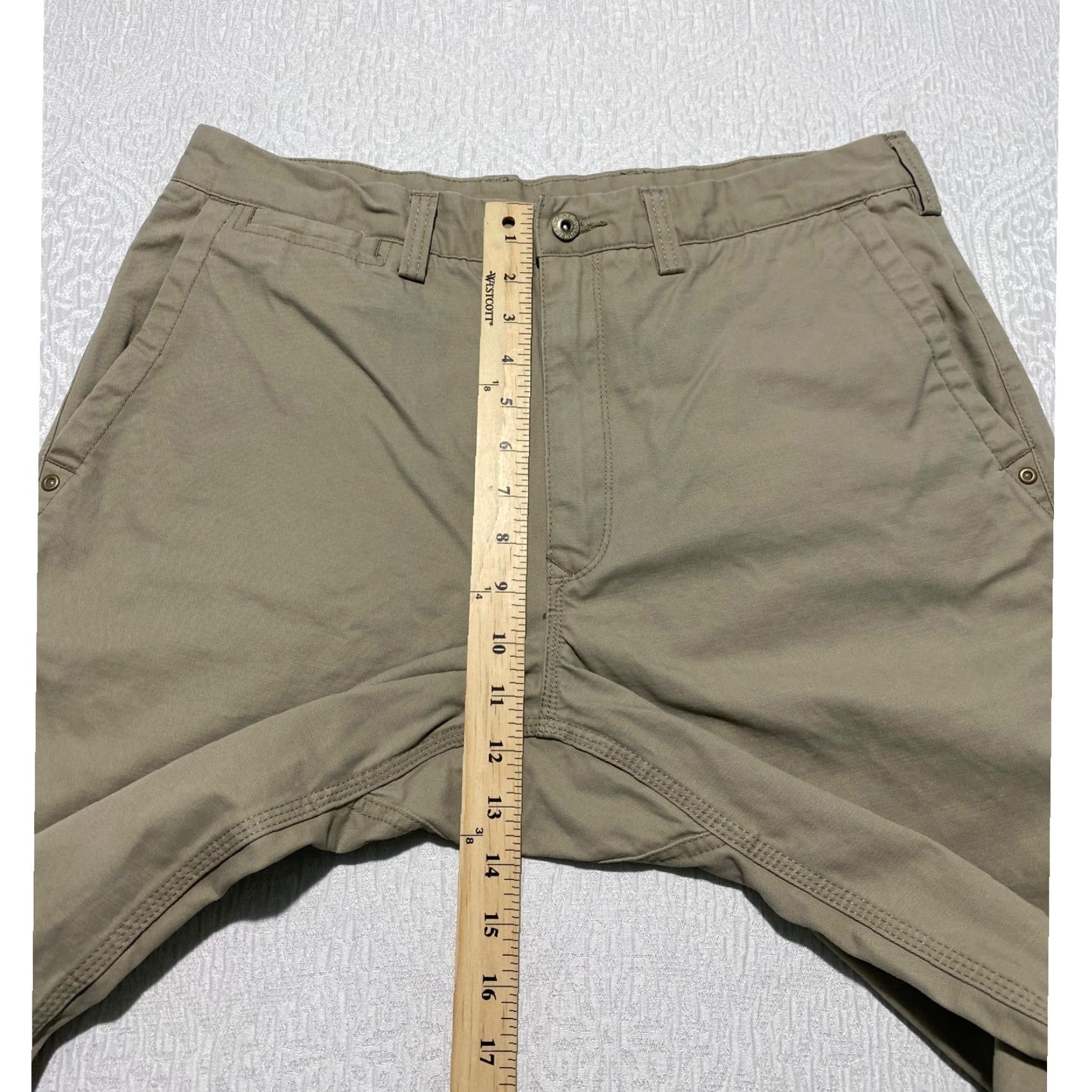 CO Duluth Work Pants Khaki Cotton Men 35x31 Cargo Pockets Utility Straight Leg Relaxed II Button Zip Size US 35 - 6 Thumbnail