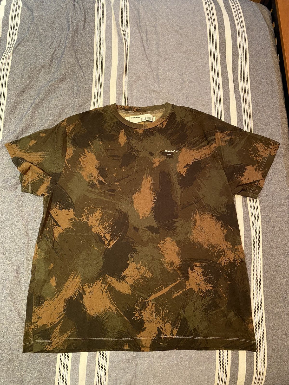 Off-White Off-White Khaki Paintbrush Camo Oversized T-Shirt Size US S / EU 44-46 / 1 - 1 Thumbnail