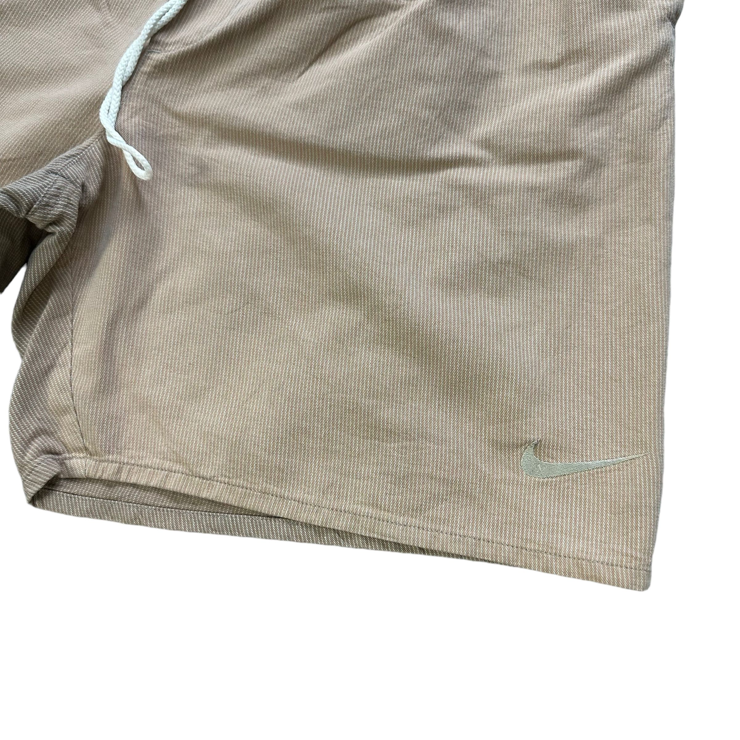 Nike 90's NIKE SILVER TAG EMBROIDERY SWOOSH LOGO SHORTS #8644-018 Size US 34 / EU 50 - 3 Thumbnail