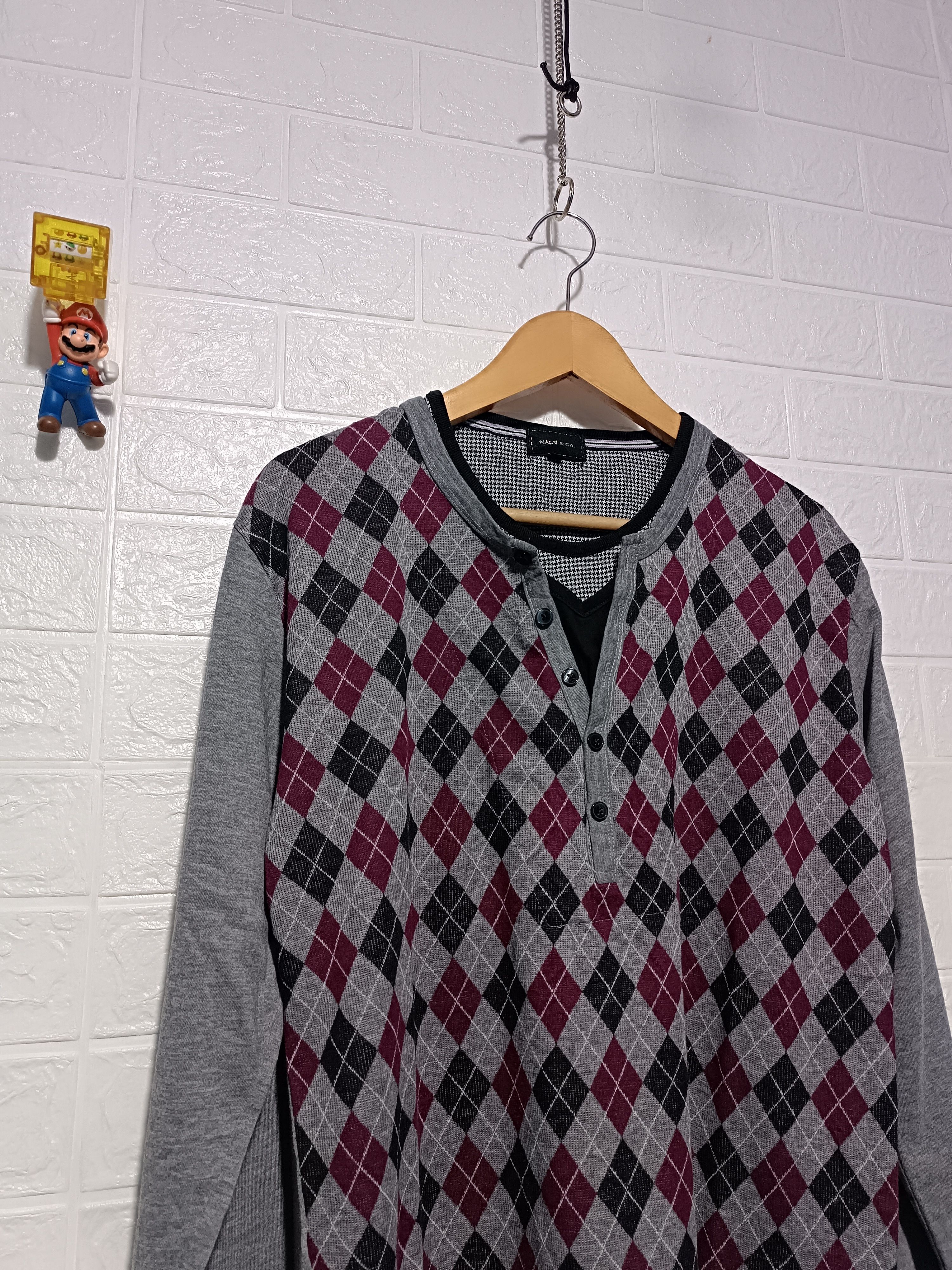 Japanese Brand Vintage Long Sleeve T-shirt Diamond Argyle 3 Layer Knit Top Size US L / EU 52-54 / 3 - 4 Thumbnail