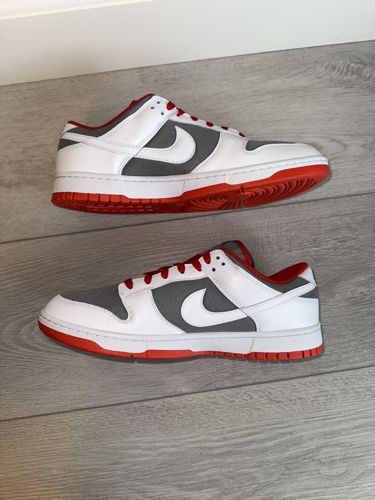 Nike Nike Sneakers Size US 13 / EU 46 - 1 Thumbnail