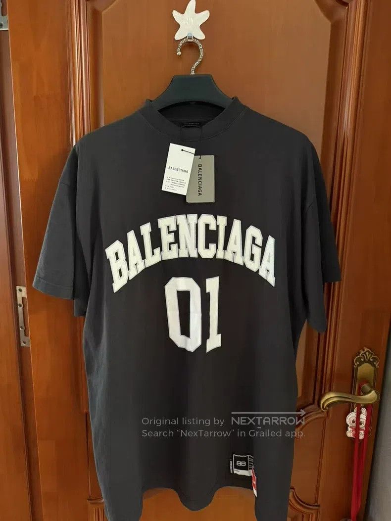Balenciaga Black soccer short-sleeve T-shirt
