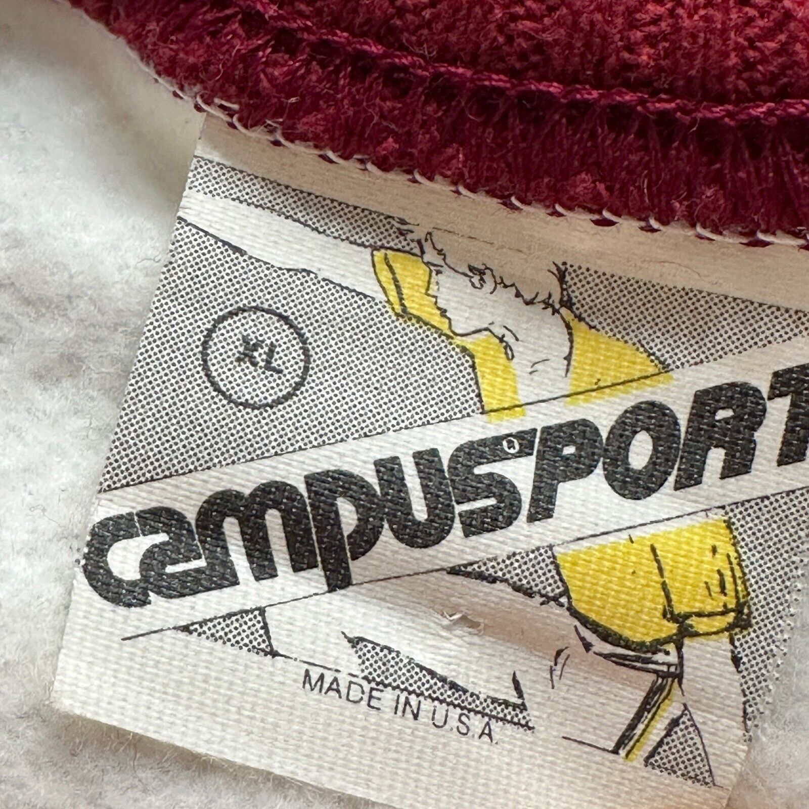 The Unbranded Brand Campus Sports Sweatshirt Men's XL White Burgundy Long Sleeve Size US XL / EU 56 / 4 - 6 Thumbnail